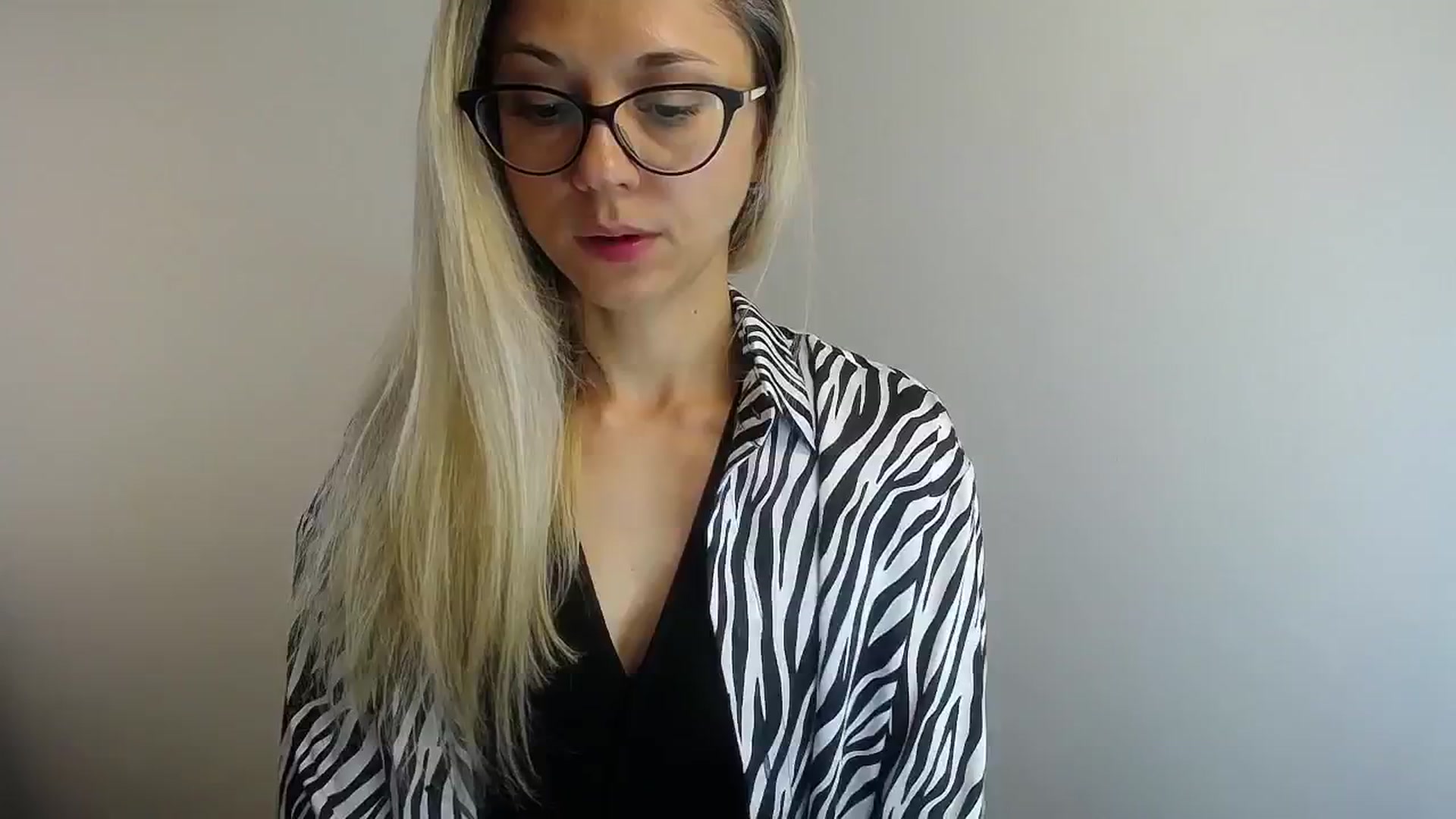 Gallery image thumbnail from Sunshine_alis's myfreecams stream on, 06/11/2024, 14:16 image 7 of 20