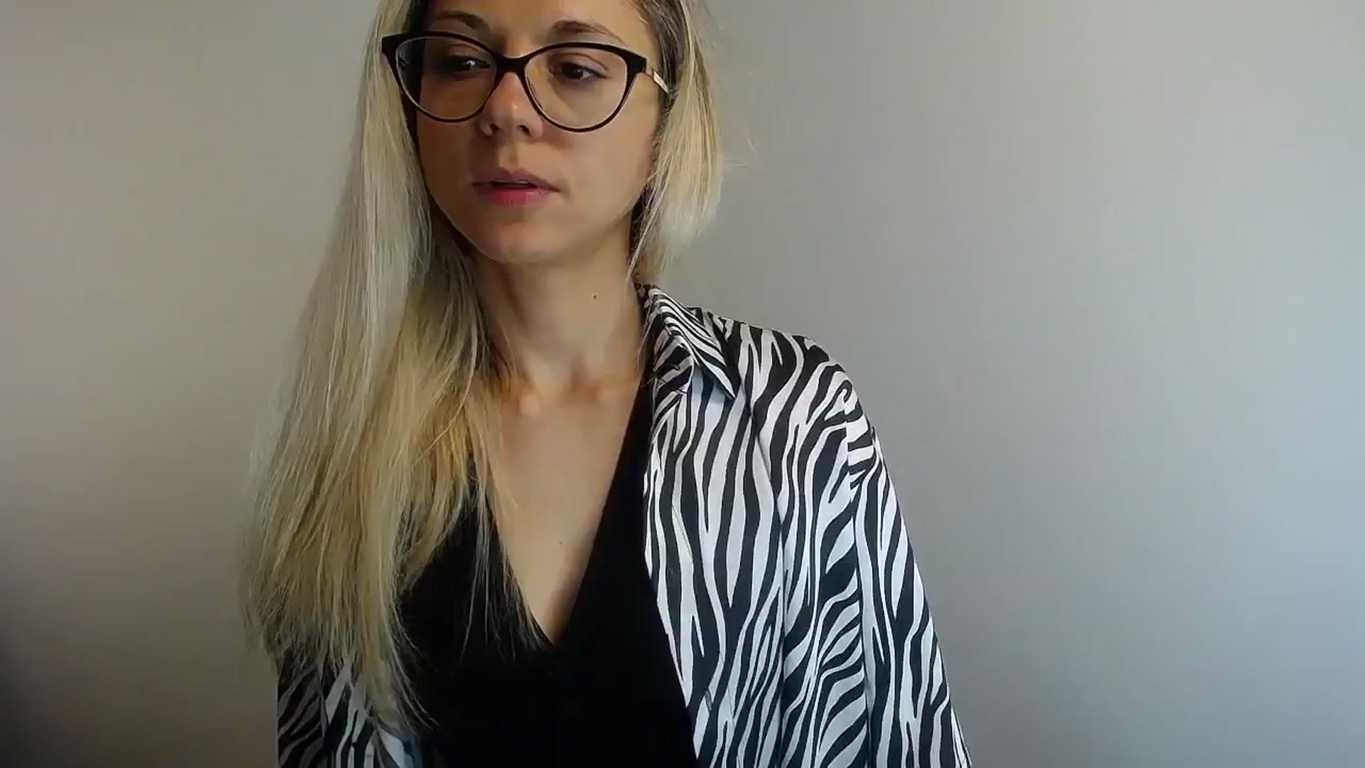 Gallery image thumbnail from Sunshine_alis's myfreecams stream on, 06/11/2024, 14:16 image 19 of 20