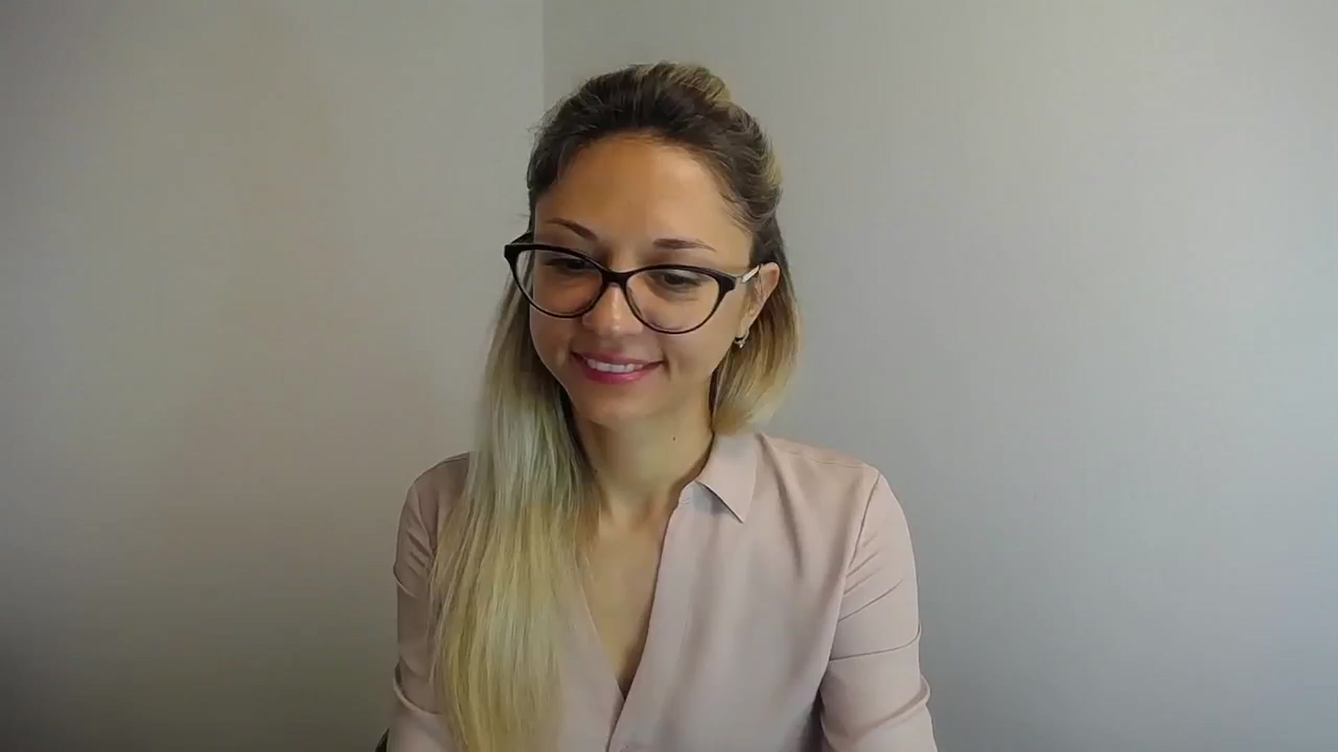 Gallery image thumbnail from Sunshine_alis's myfreecams stream on, 06/12/2024, 12:55 image 1 of 20