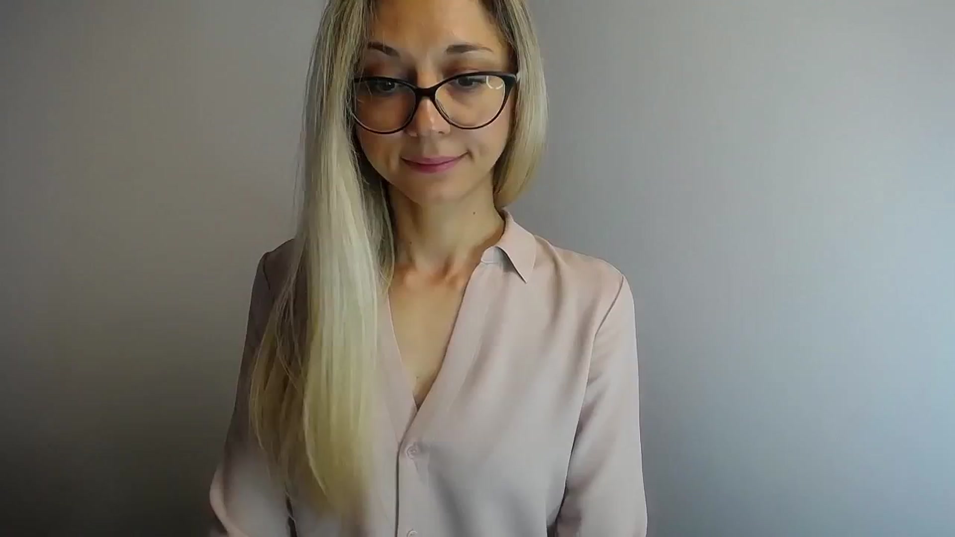 Gallery image thumbnail from Sunshine_alis's myfreecams stream on, 06/12/2024, 12:55 image 19 of 20