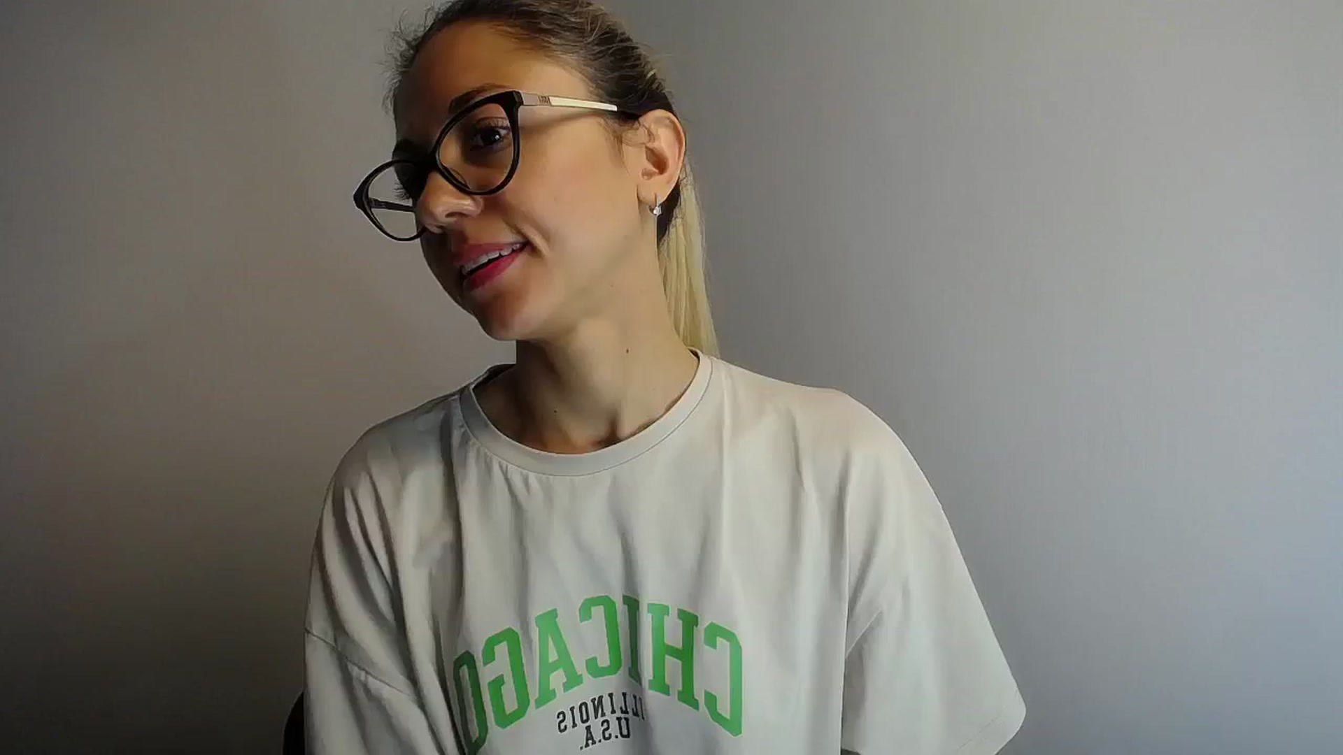 Gallery image thumbnail from Sunshine_alis's myfreecams stream on, 06/13/2024, 12:48 image 7 of 20
