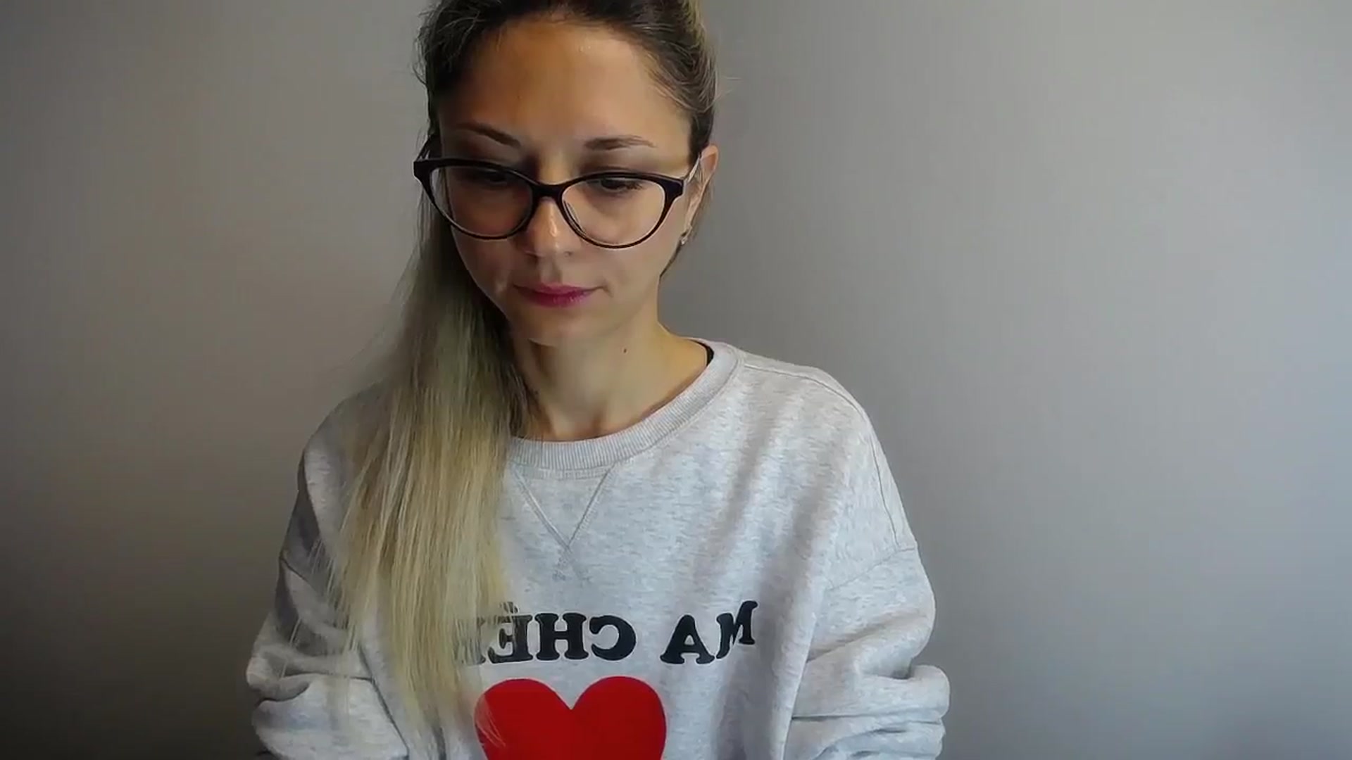 Gallery image thumbnail from Sunshine_alis's myfreecams stream on, 06/14/2024, 13:03 image 14 of 20
