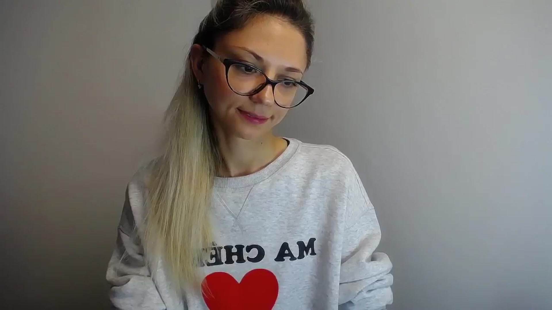 Gallery image thumbnail from Sunshine_alis's myfreecams stream on, 06/14/2024, 13:03 image 18 of 20