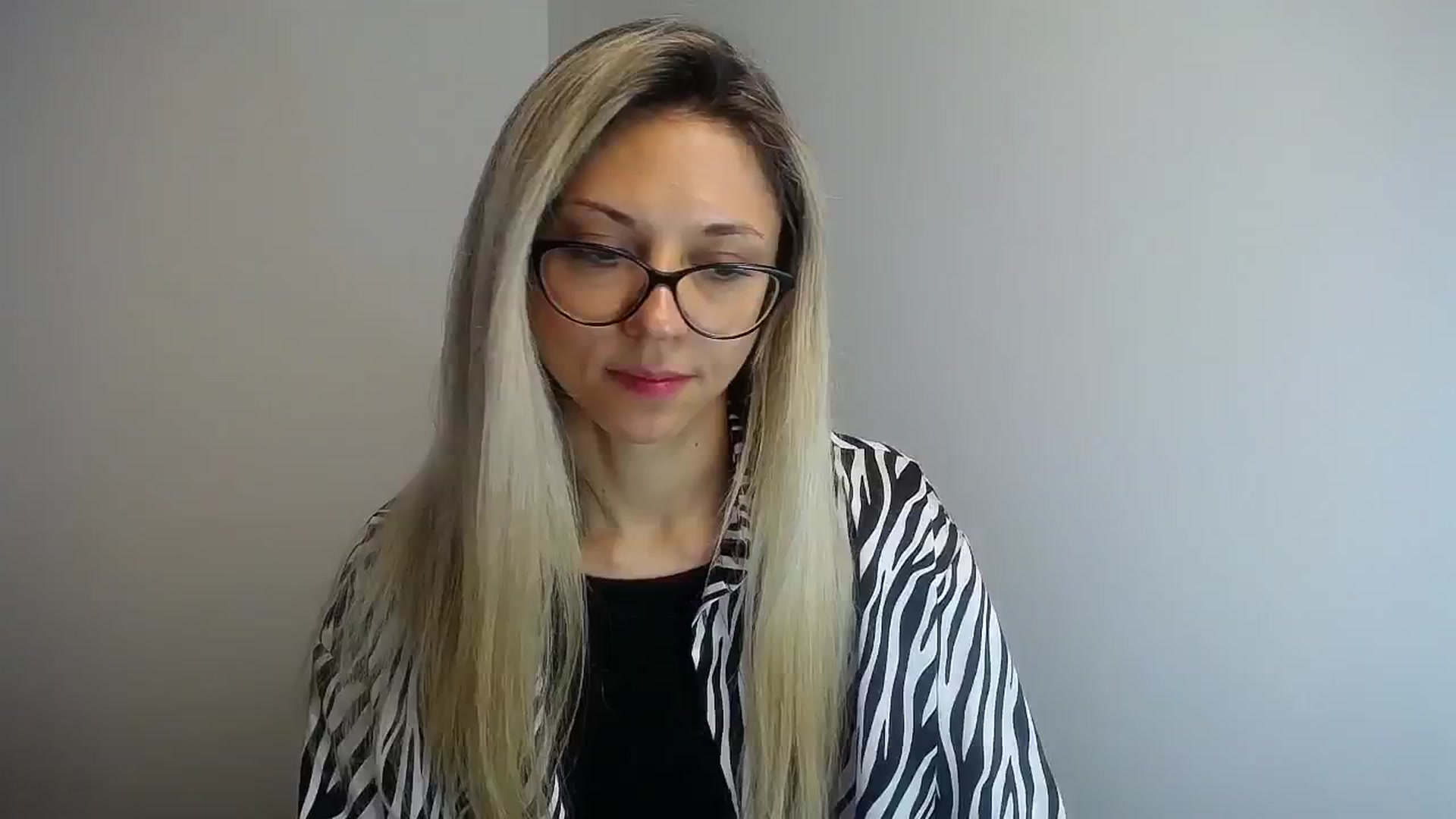 Gallery image thumbnail from Sunshine_alis's myfreecams stream on, 06/17/2024, 13:48 image 20 of 20