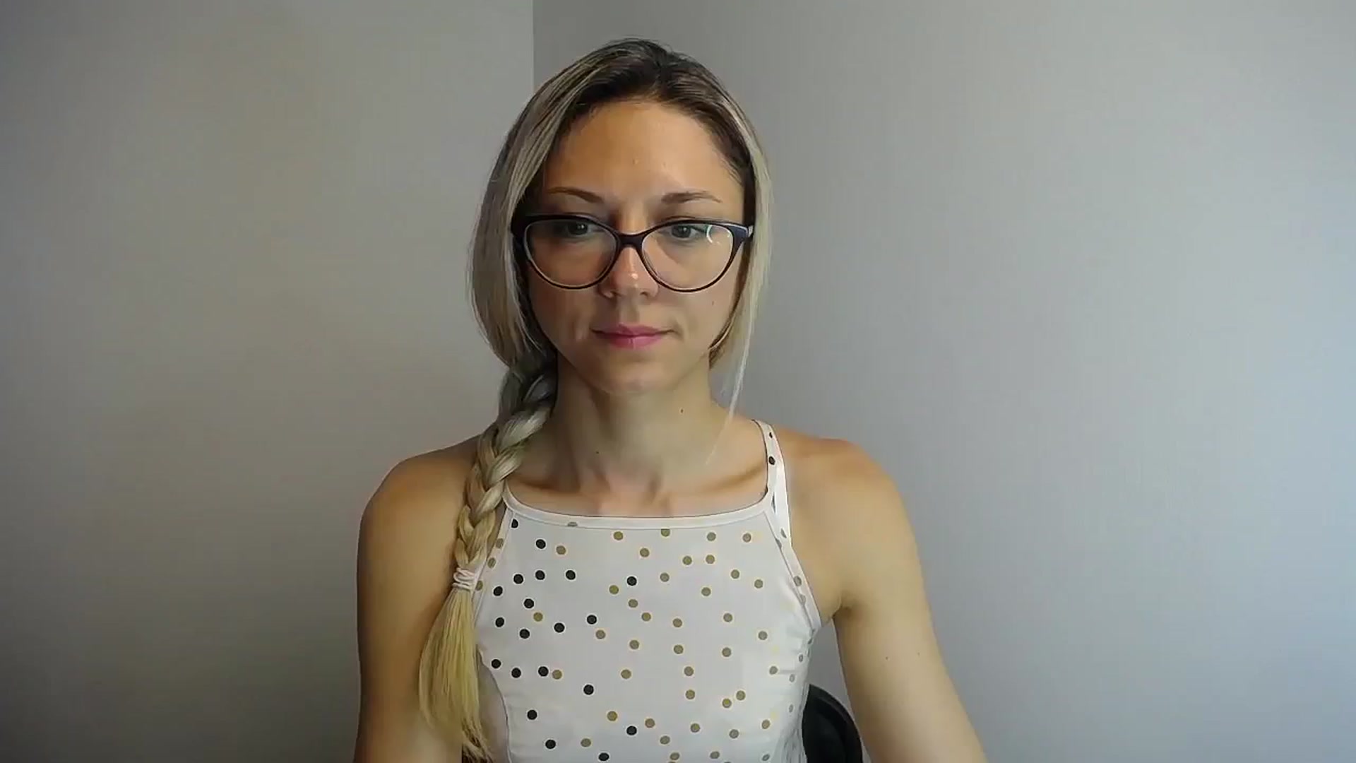 Gallery image thumbnail from Sunshine_alis's myfreecams stream on, 06/18/2024, 10:19 image 12 of 20