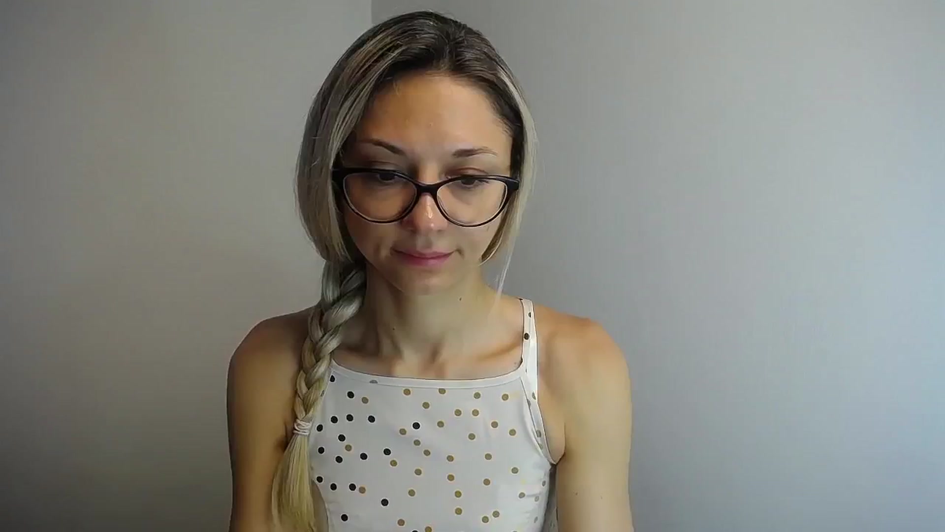 Gallery image thumbnail from Sunshine_alis's myfreecams stream on, 06/18/2024, 10:19 image 6 of 20