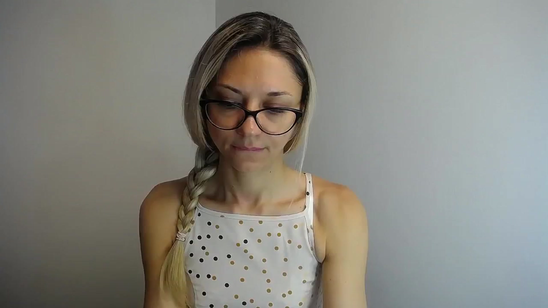 Gallery image thumbnail from Sunshine_alis's myfreecams stream on, 06/18/2024, 10:19 image 16 of 20