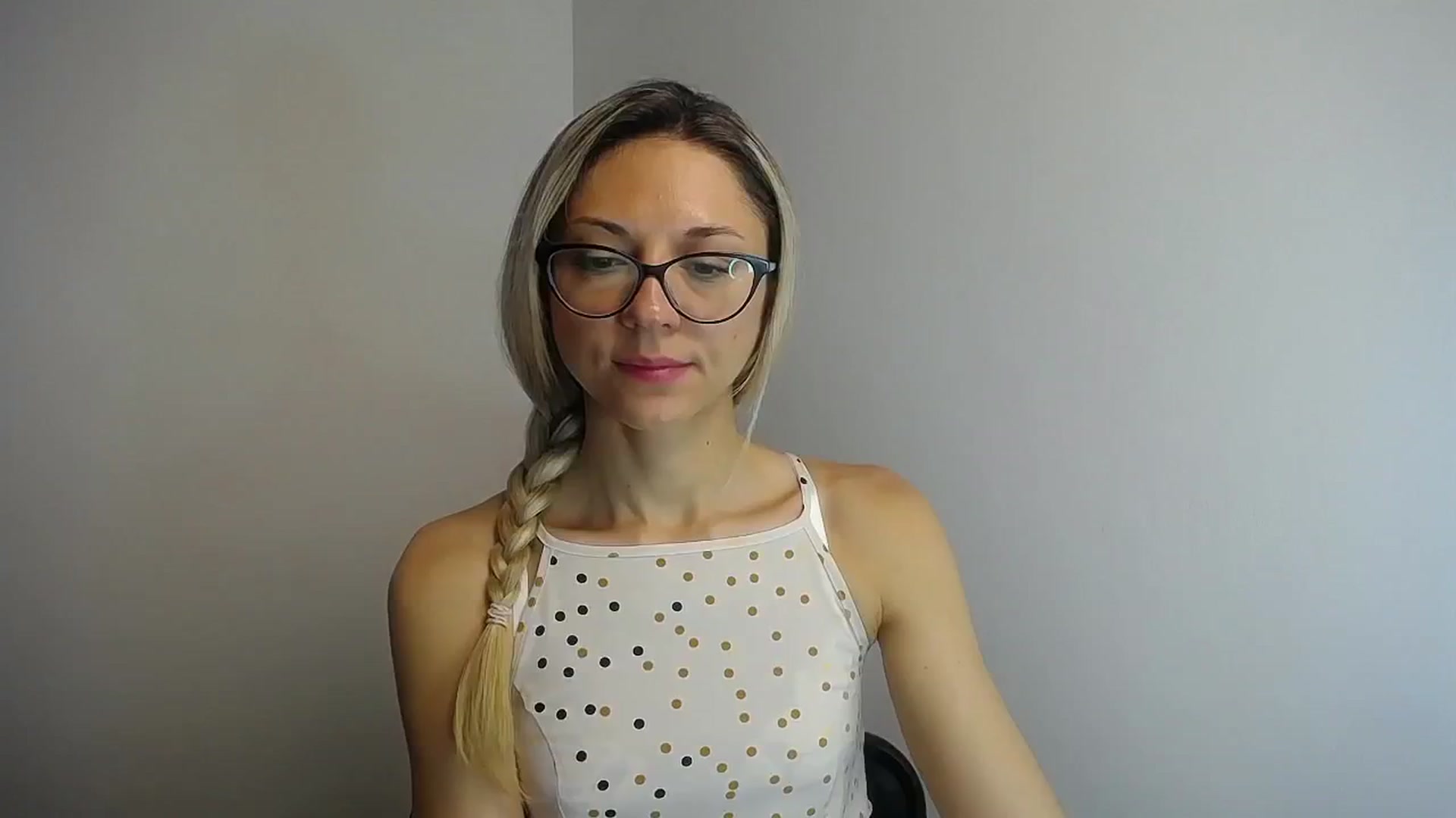 Gallery image thumbnail from Sunshine_alis's myfreecams stream on, 06/18/2024, 10:19 image 2 of 20