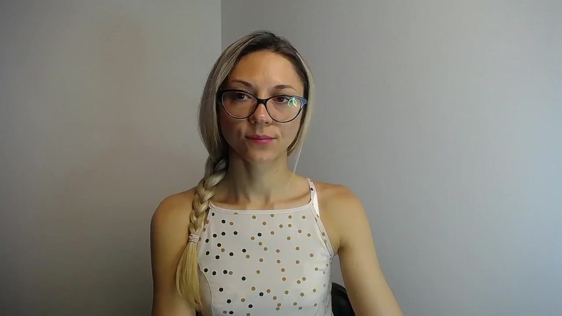 Gallery image thumbnail from Sunshine_alis's myfreecams stream on, 06/18/2024, 10:19 image 3 of 20