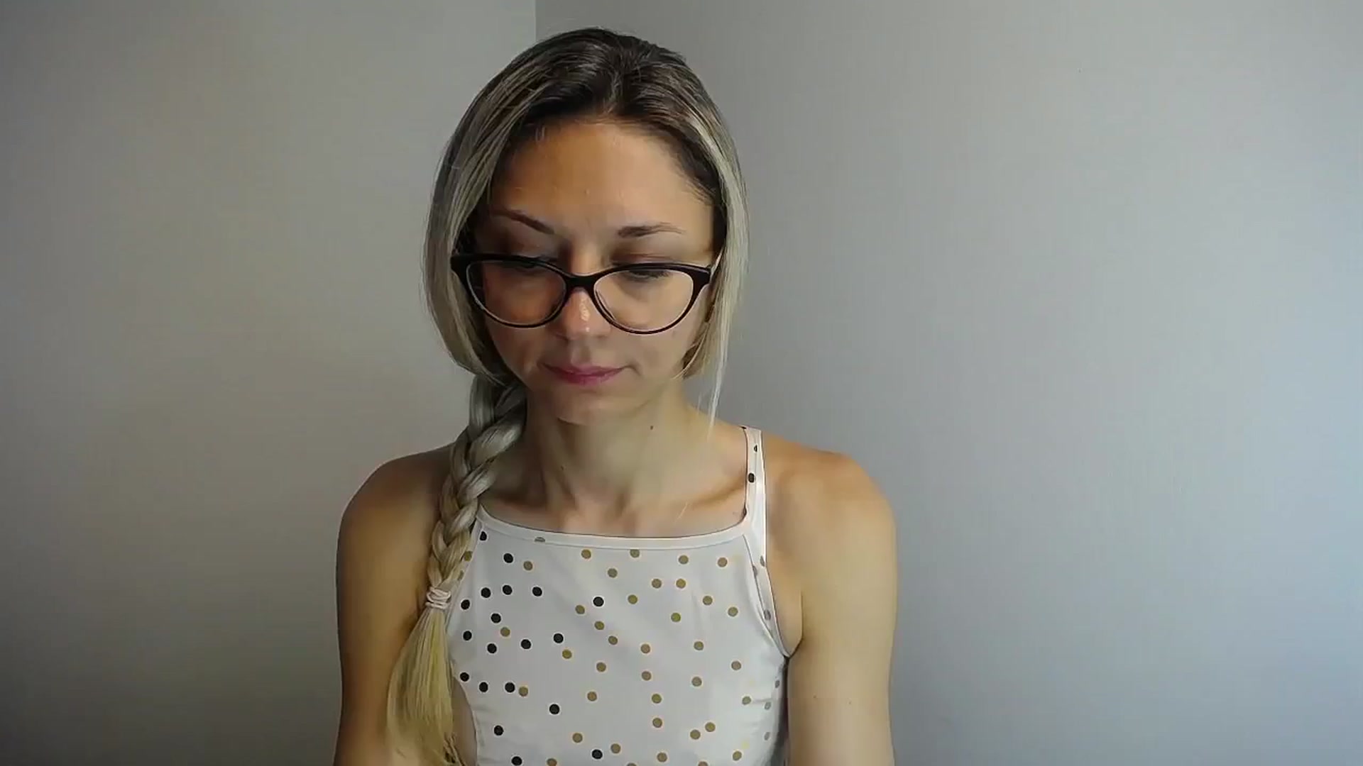 Gallery image thumbnail from Sunshine_alis's myfreecams stream on, 06/18/2024, 10:19 image 17 of 20