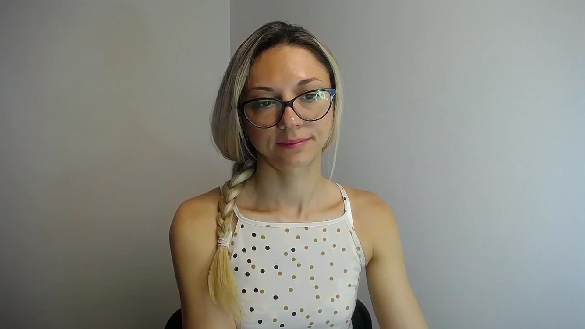 Gallery image thumbnail from Sunshine_alis's myfreecams stream on, 06/18/2024, 11:07 image 1 of 20
