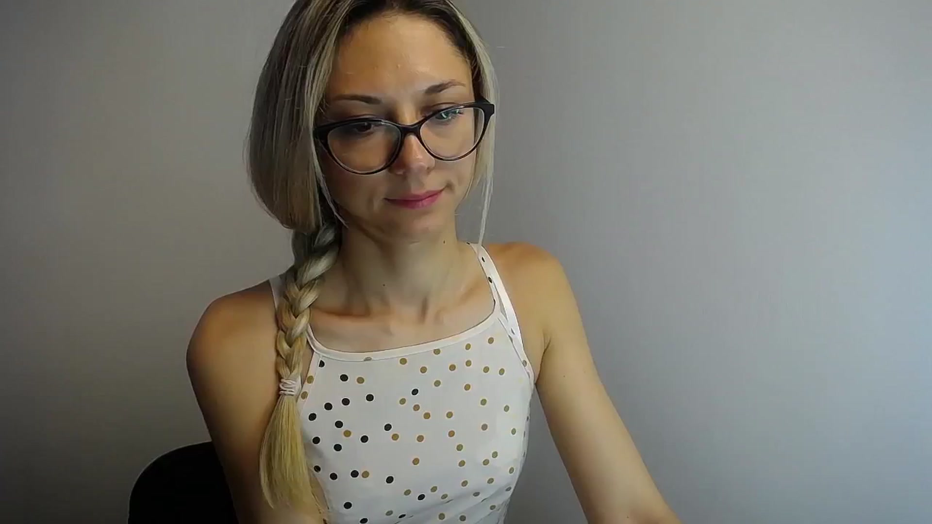 Gallery image thumbnail from Sunshine_alis's myfreecams stream on, 06/18/2024, 11:07 image 4 of 20