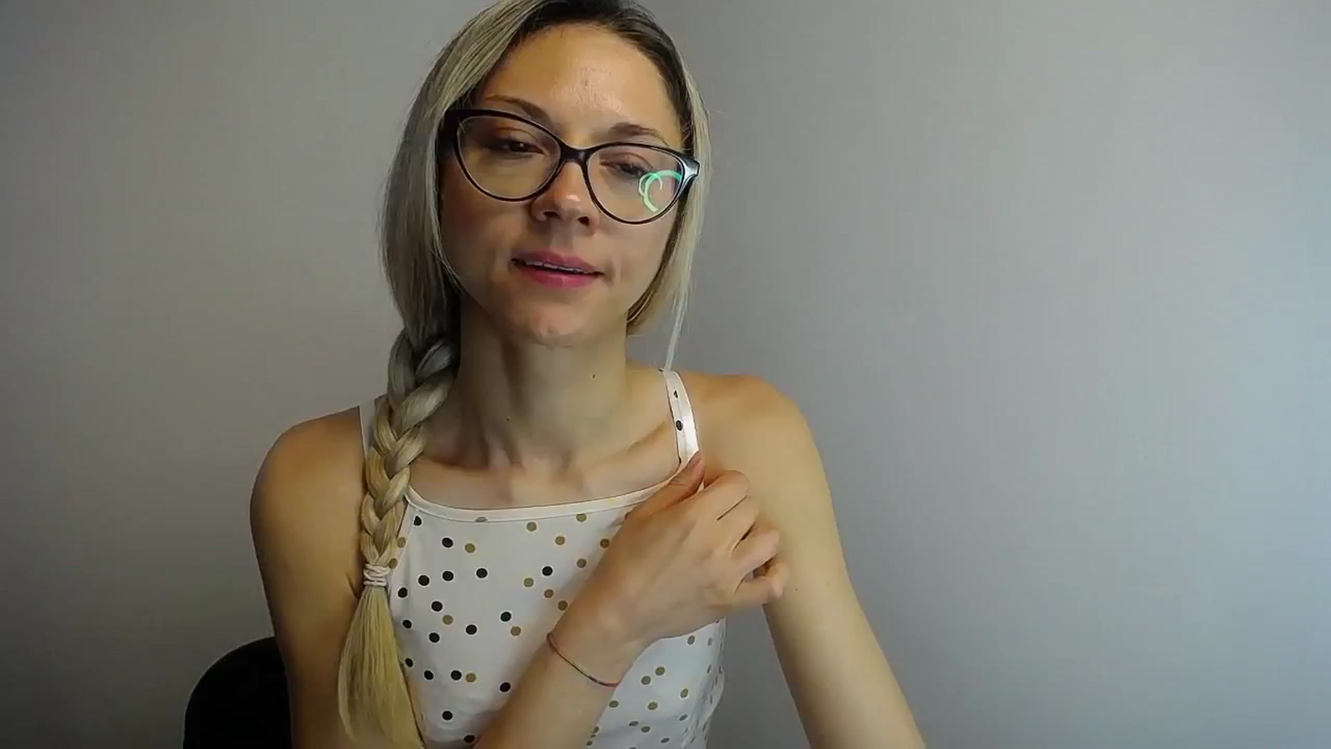 Gallery image thumbnail from Sunshine_alis's myfreecams stream on, 06/18/2024, 11:07 image 7 of 20