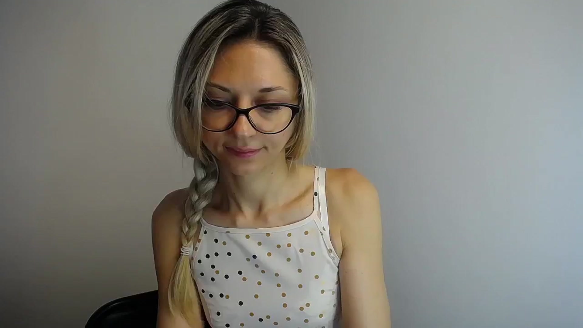 Gallery image thumbnail from Sunshine_alis's myfreecams stream on, 06/18/2024, 12:44 image 18 of 20