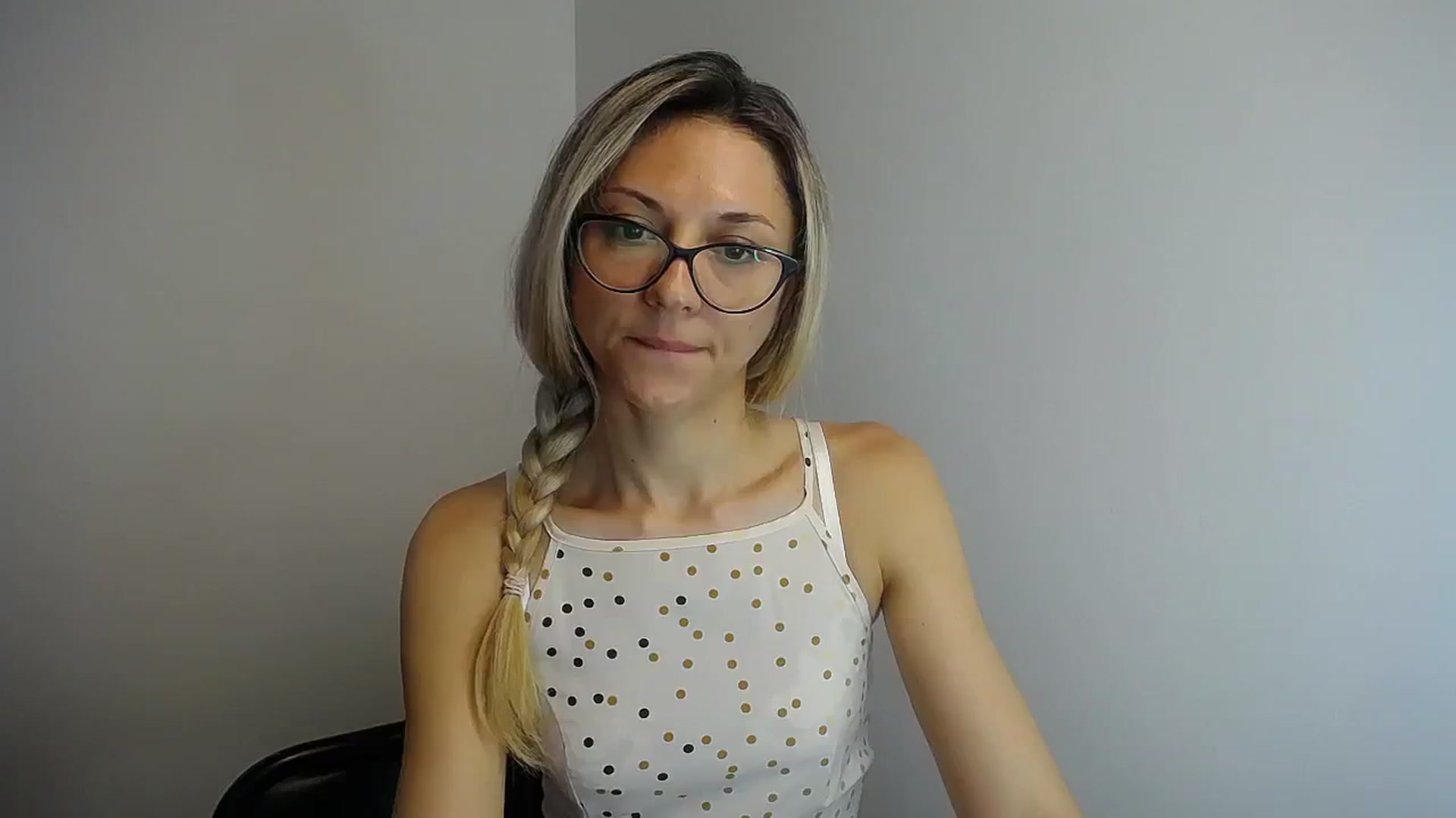 Gallery image thumbnail from Sunshine_alis's myfreecams stream on, 06/18/2024, 12:44 image 12 of 20