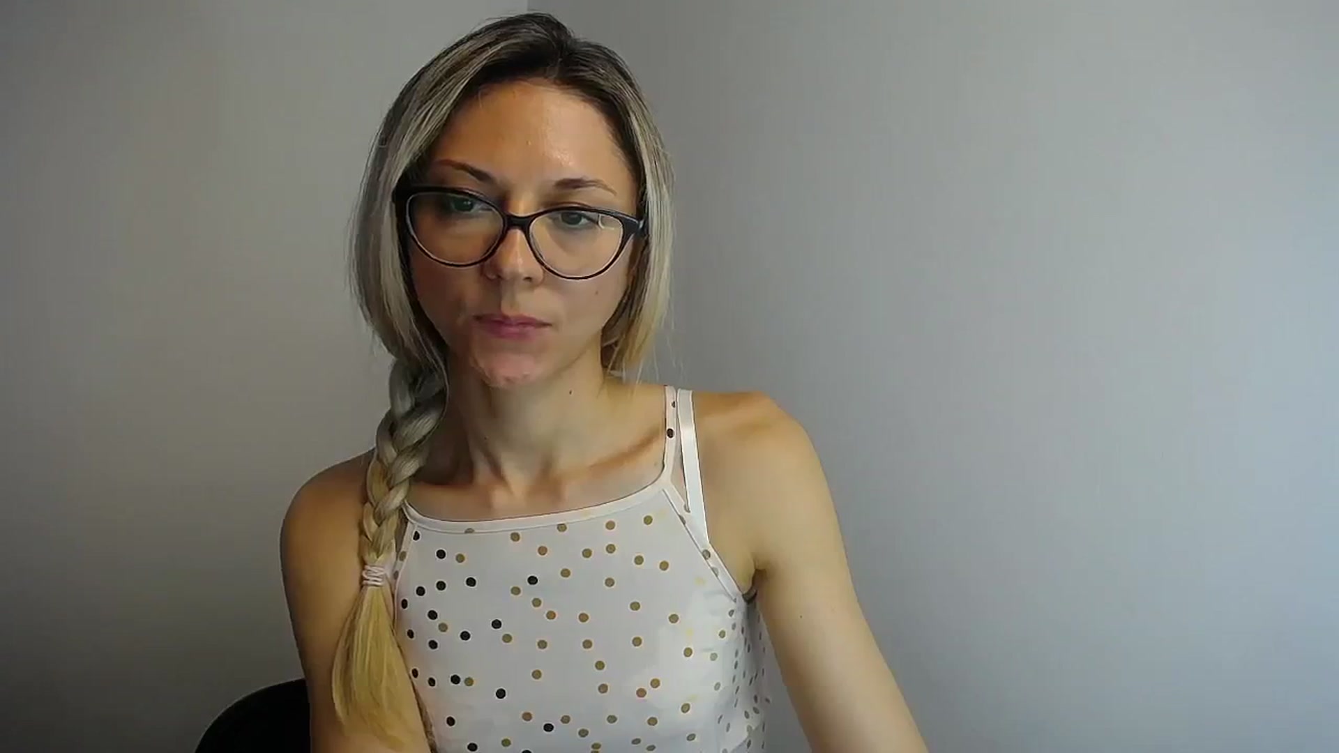 Gallery image thumbnail from Sunshine_alis's myfreecams stream on, 06/18/2024, 12:44 image 11 of 20