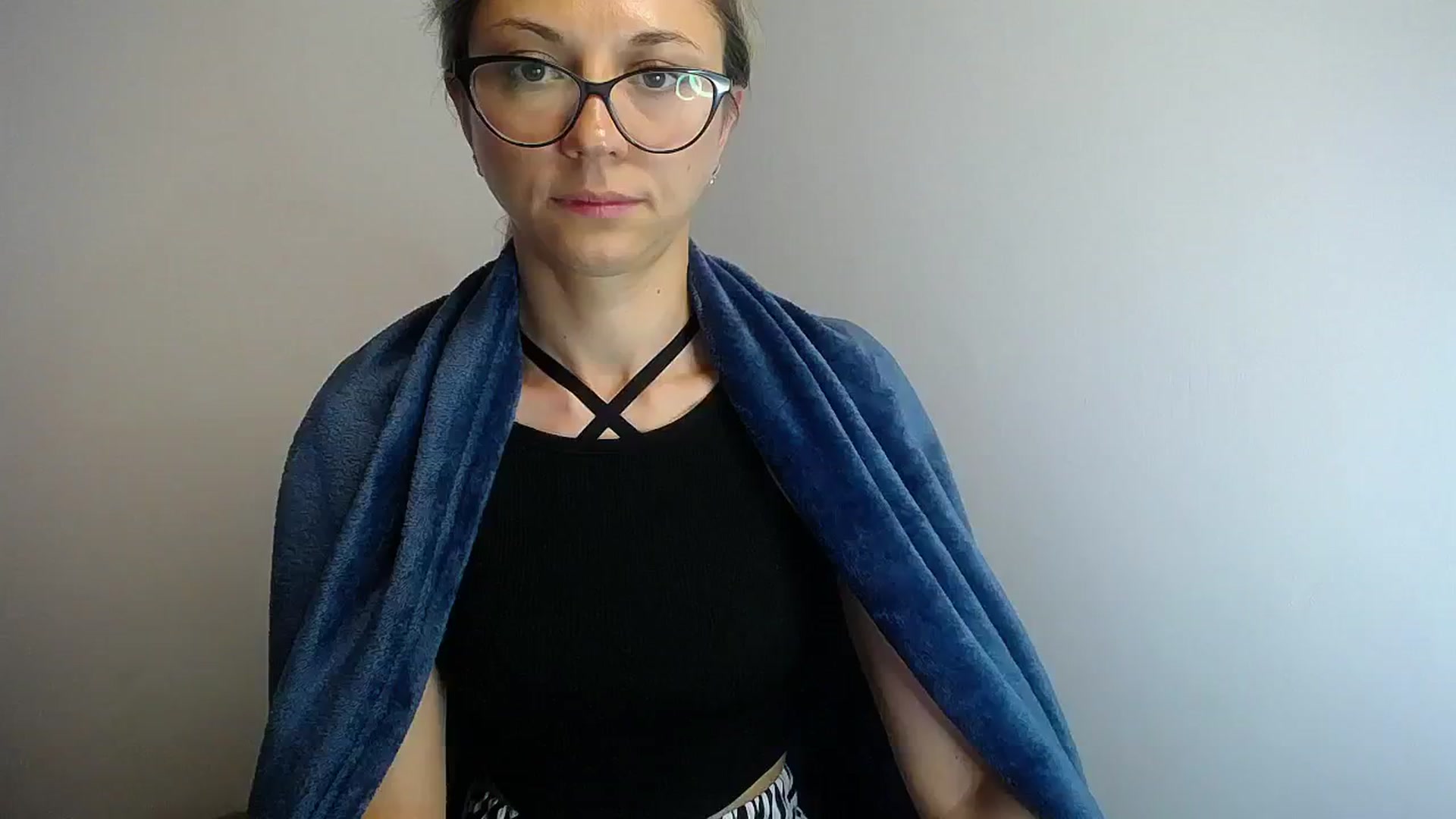 Gallery image thumbnail from Sunshine_alis's myfreecams stream on, 06/19/2024, 12:53 image 16 of 20