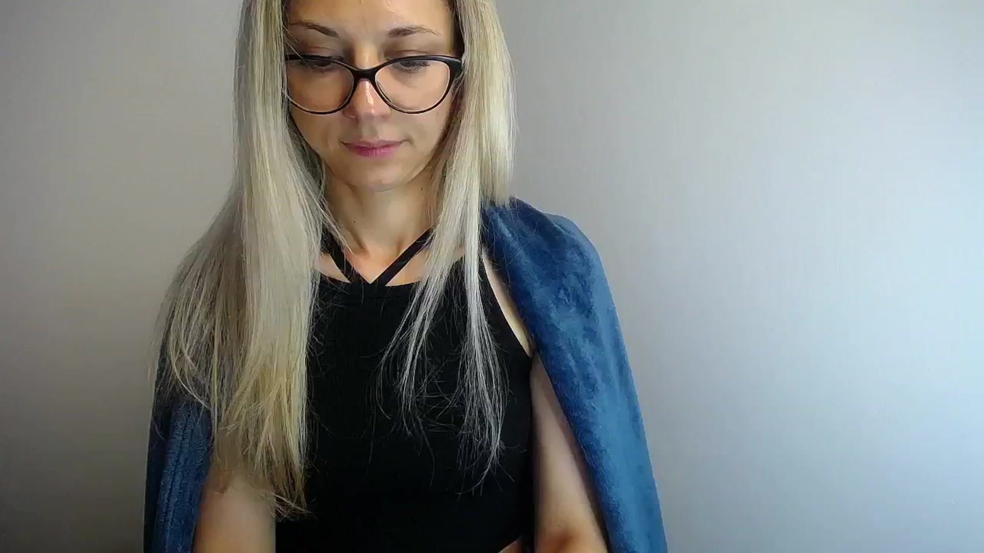 Gallery image thumbnail from Sunshine_alis's myfreecams stream on, 06/19/2024, 12:53 image 20 of 20