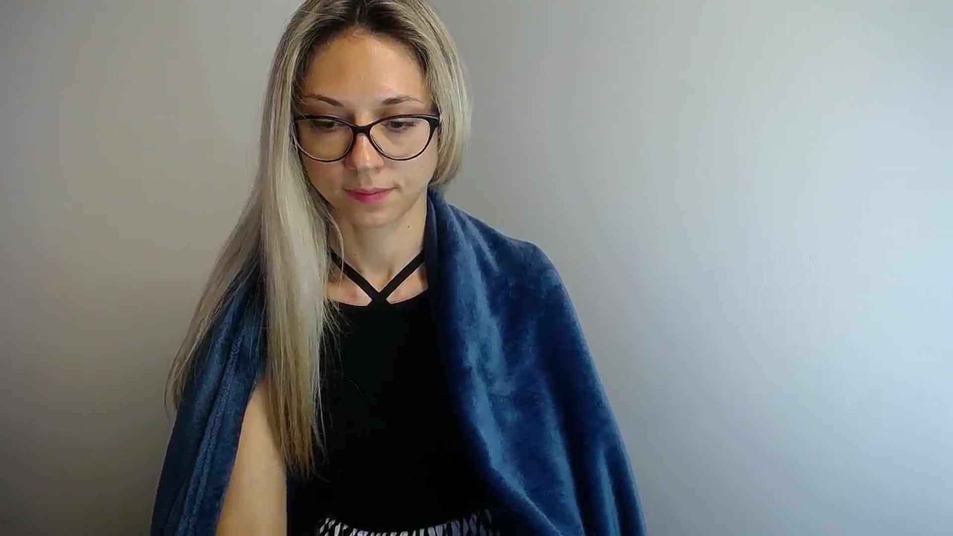 Gallery image thumbnail from Sunshine_alis's myfreecams stream on, 06/19/2024, 13:35 image 16 of 20
