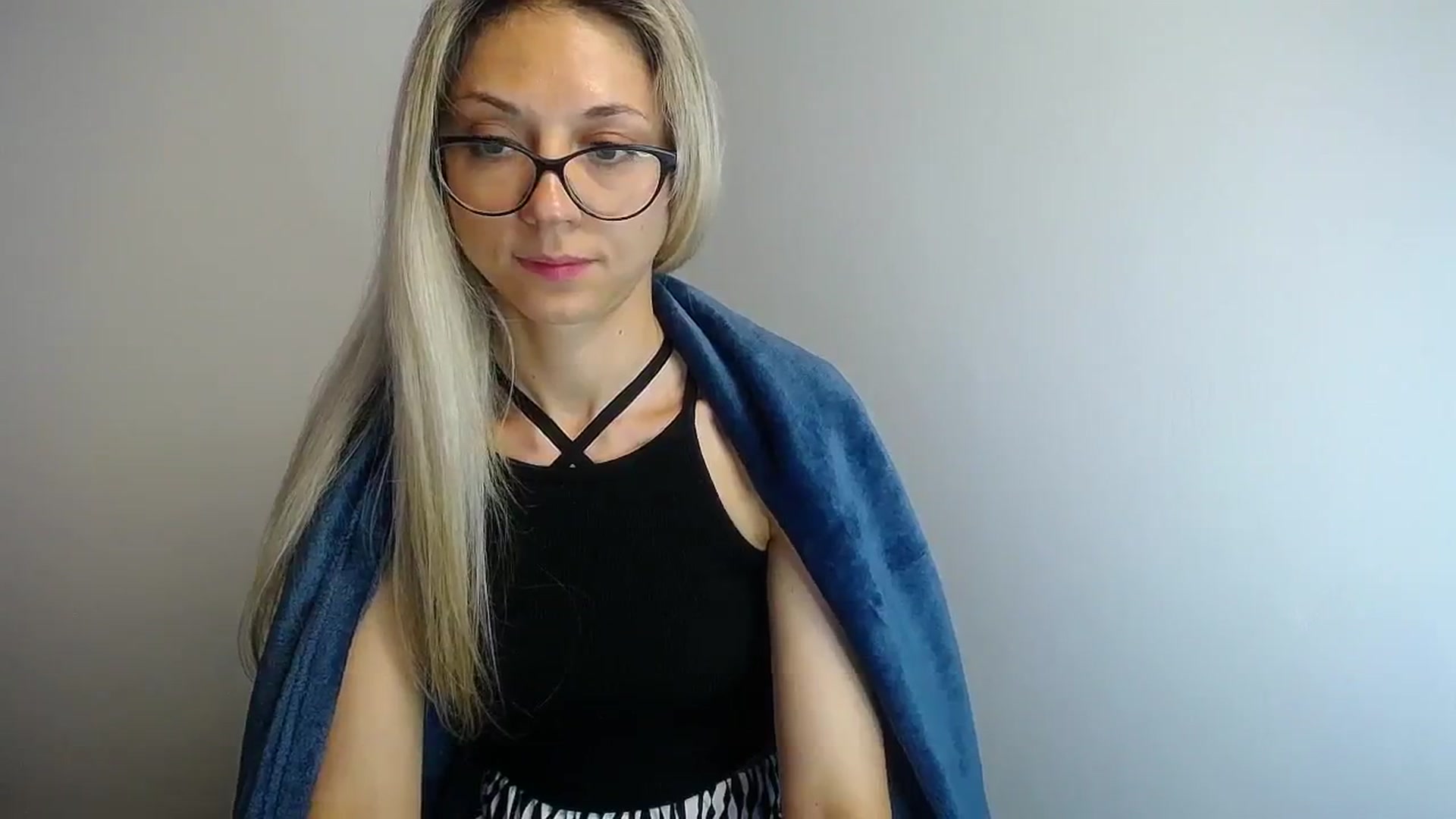 Gallery image thumbnail from Sunshine_alis's myfreecams stream on, 06/19/2024, 13:35 image 15 of 20
