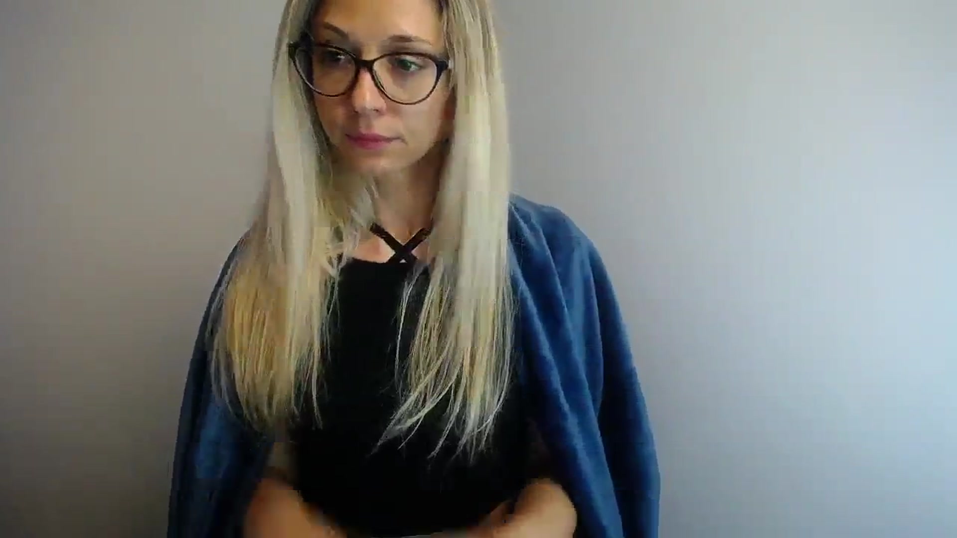 Gallery image thumbnail from Sunshine_alis's myfreecams stream on, 06/19/2024, 13:35 image 11 of 20