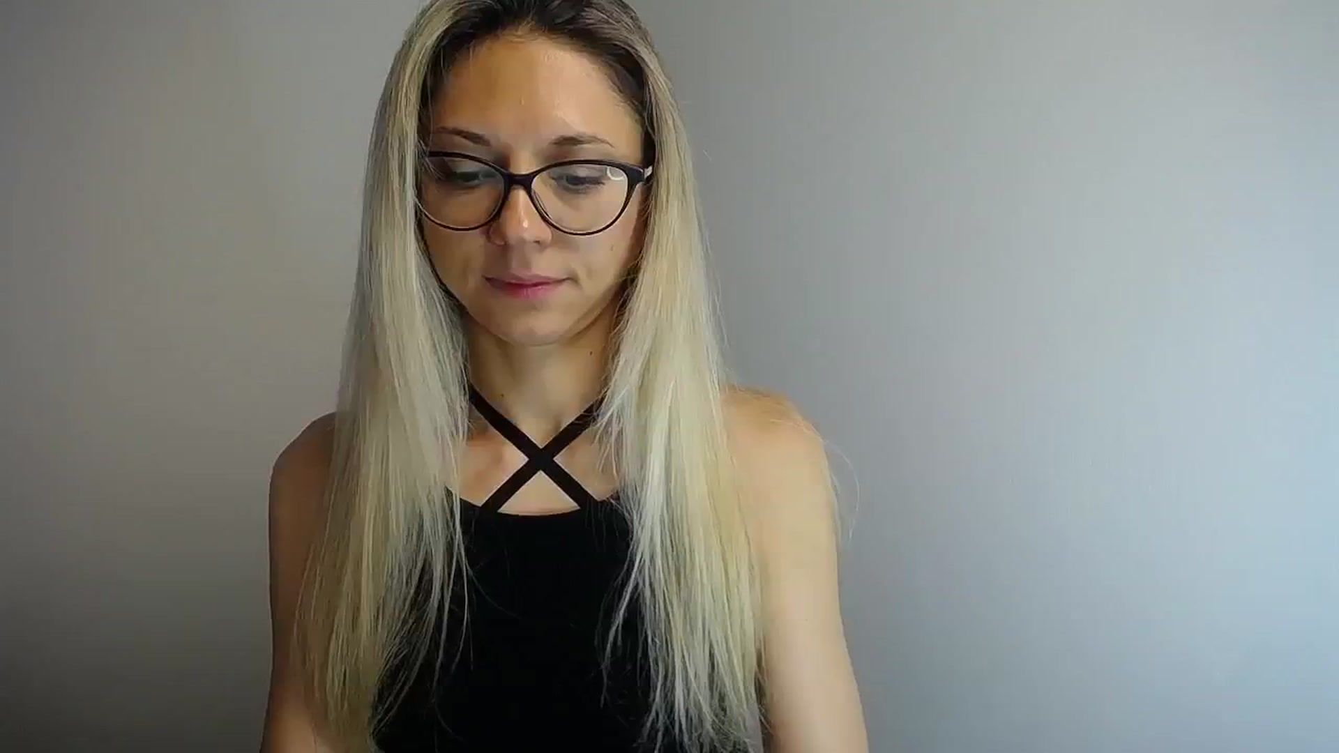 Gallery image thumbnail from Sunshine_alis's myfreecams stream on, 06/19/2024, 15:39 image 1 of 20