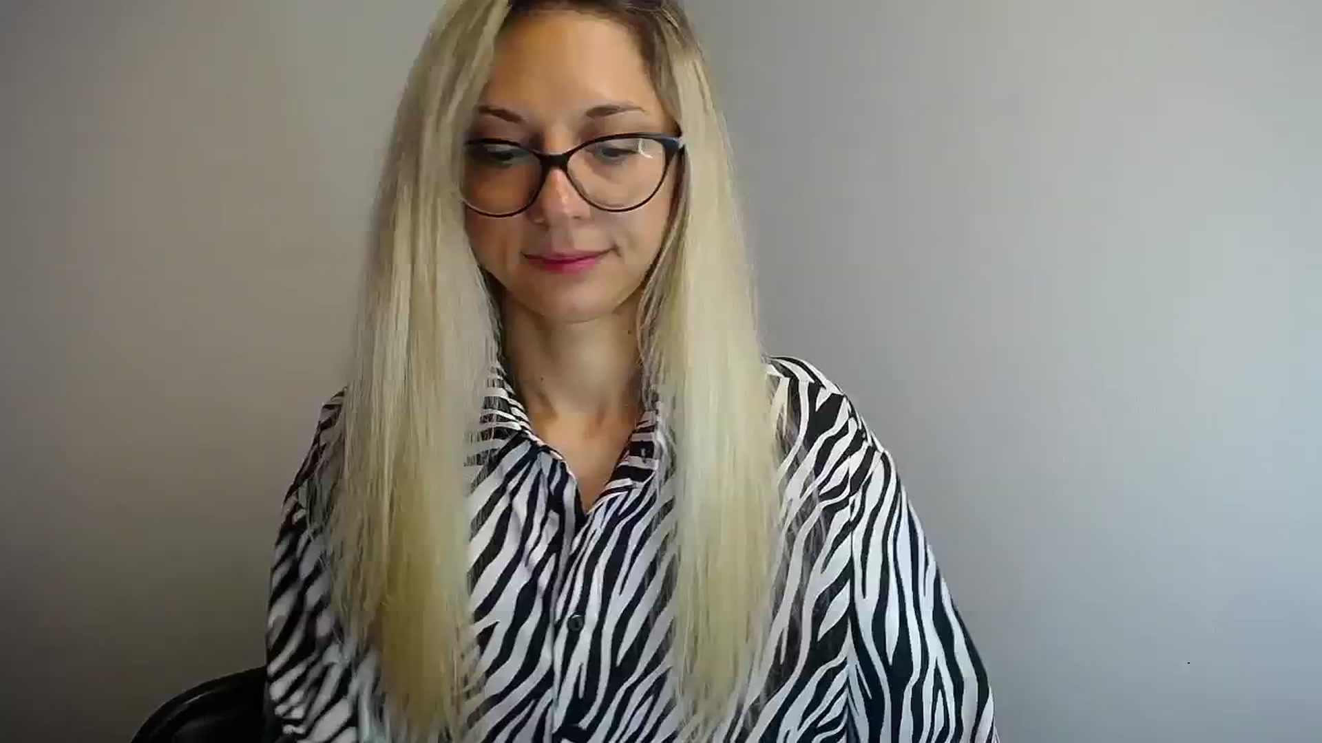 Gallery image thumbnail from Sunshine_alis's myfreecams stream on, 06/21/2024, 10:37 image 20 of 20