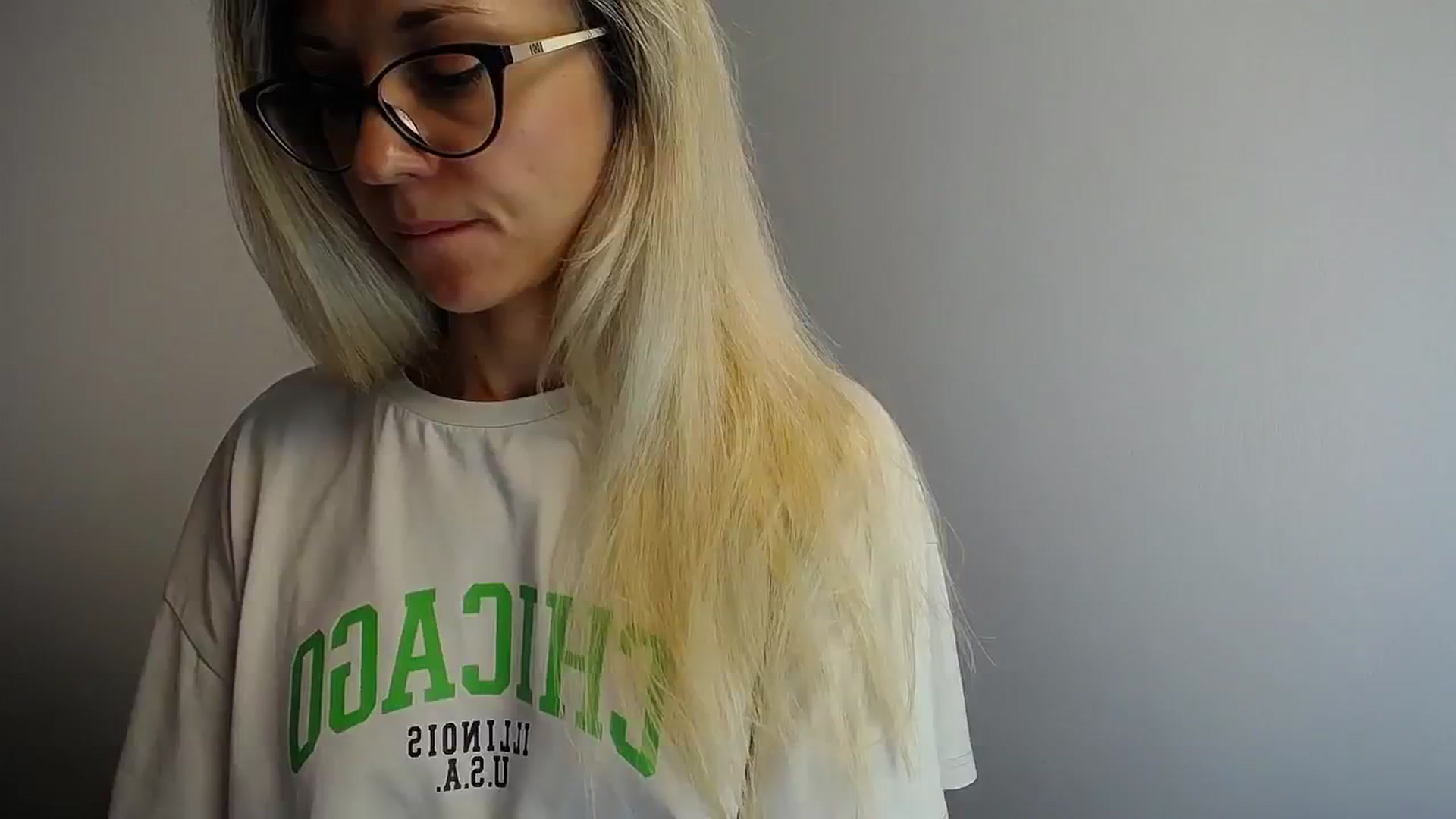 Gallery image thumbnail from Sunshine_alis's myfreecams stream on, 06/22/2024, 13:06 image 17 of 20