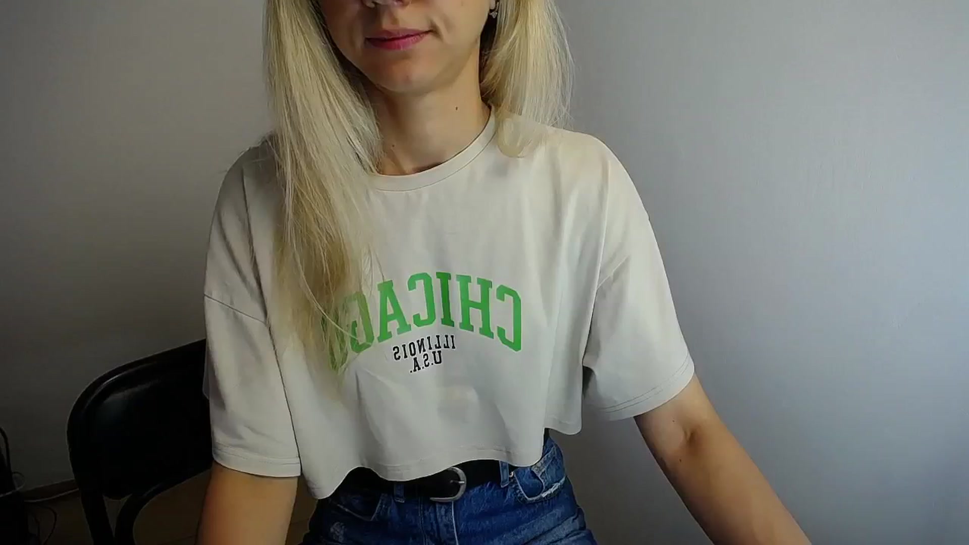 Gallery image thumbnail from Sunshine_alis's myfreecams stream on, 06/22/2024, 13:06 image 7 of 20