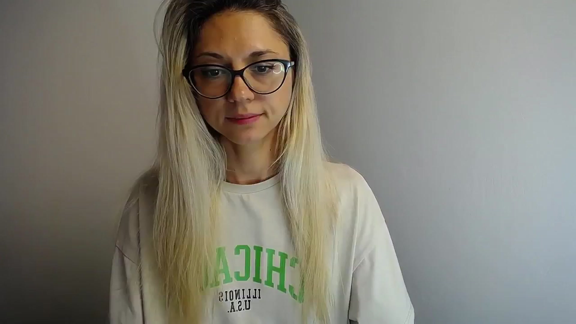 Gallery image thumbnail from Sunshine_alis's myfreecams stream on, 06/22/2024, 15:04 image 1 of 20
