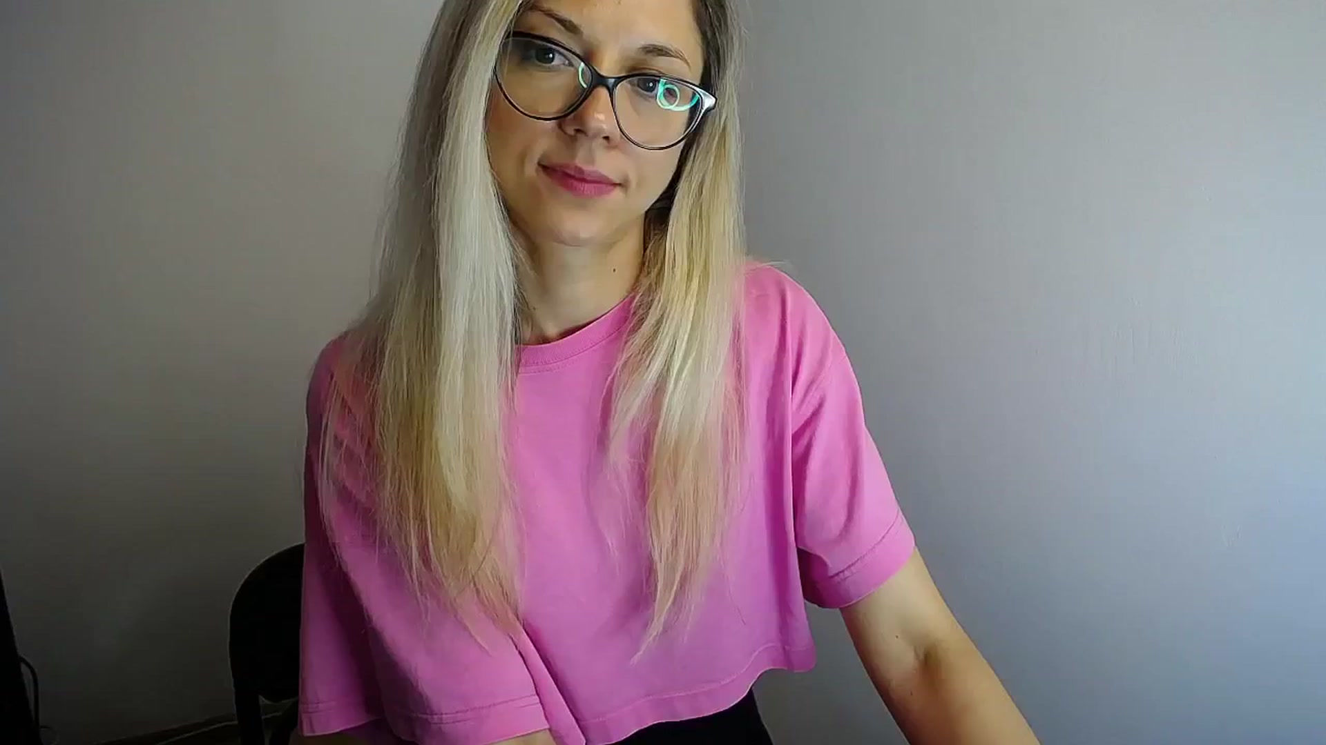 Gallery image thumbnail from Sunshine_alis's myfreecams stream on, 06/24/2024, 11:34 image 19 of 20