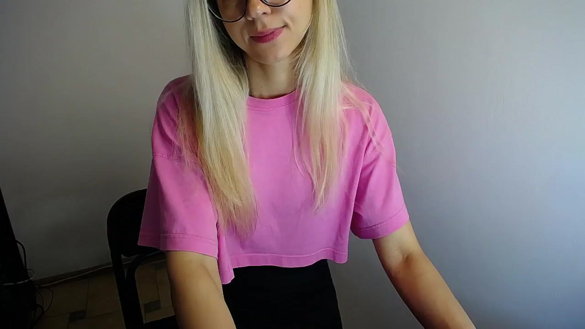 Gallery image thumbnail from Sunshine_alis's myfreecams stream on, 06/24/2024, 11:34 image 14 of 20