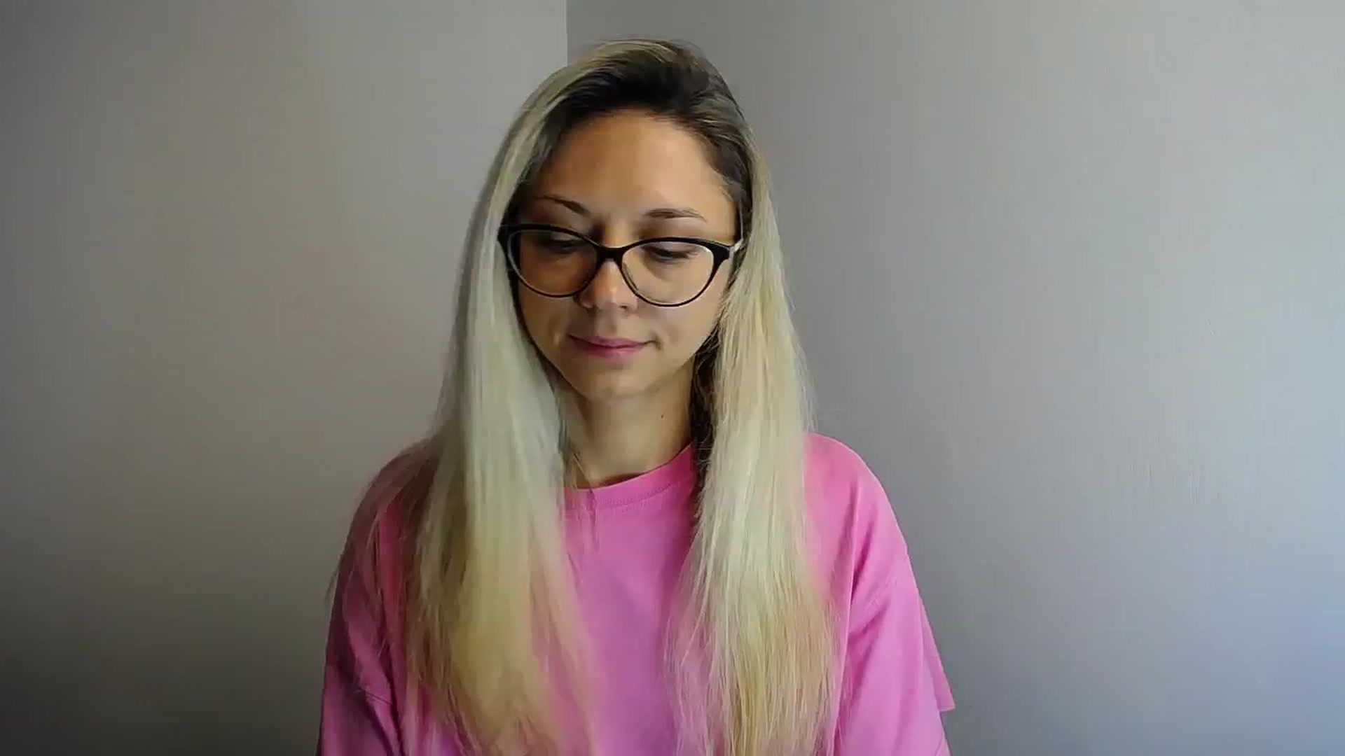 Gallery image thumbnail from Sunshine_alis's myfreecams stream on, 06/24/2024, 11:34 image 5 of 20