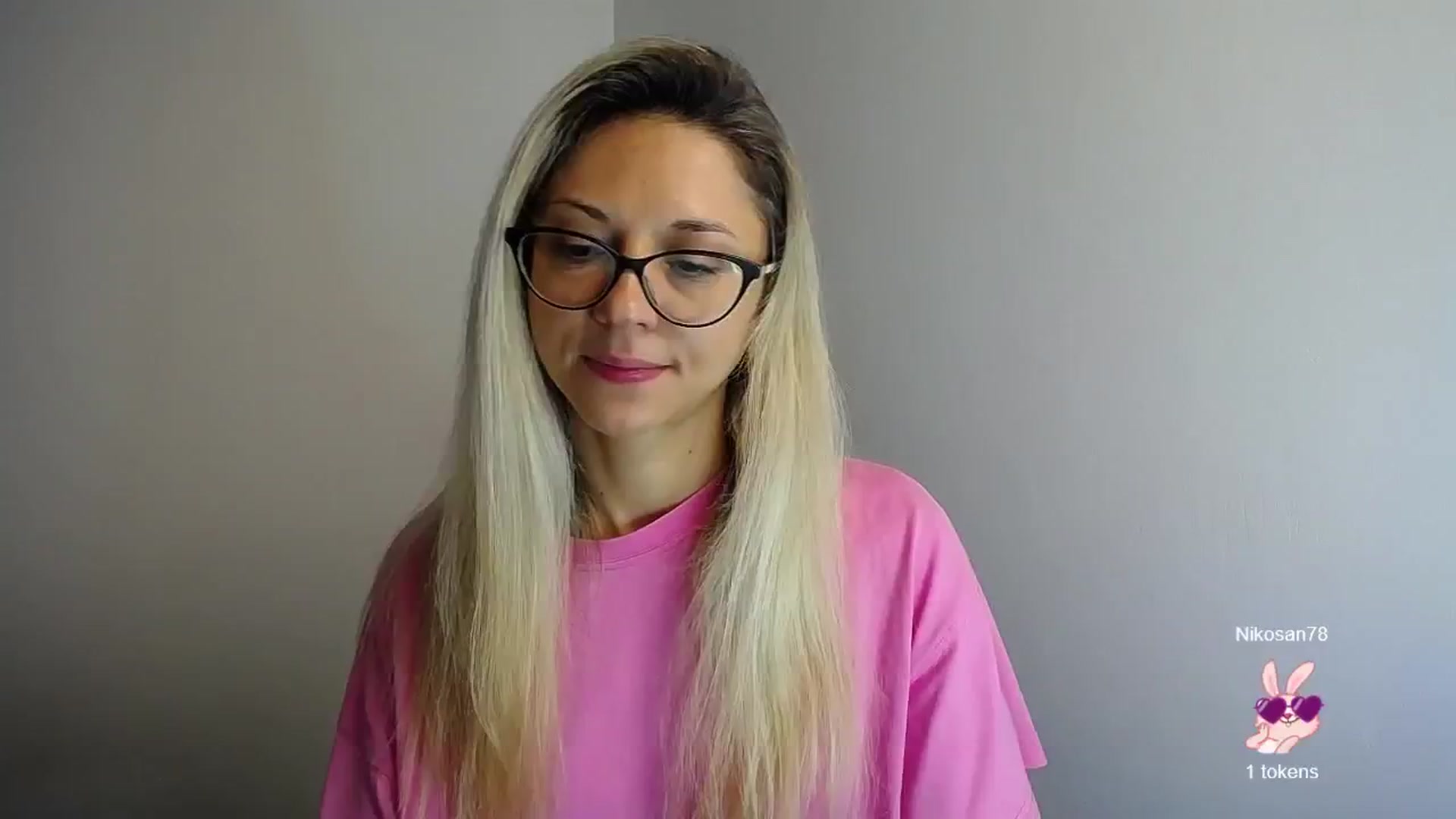 Gallery image thumbnail from Sunshine_alis's myfreecams stream on, 06/24/2024, 11:34 image 4 of 20
