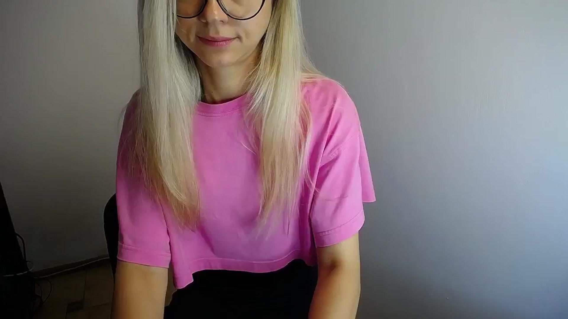Gallery image thumbnail from Sunshine_alis's myfreecams stream on, 06/24/2024, 11:34 image 15 of 20