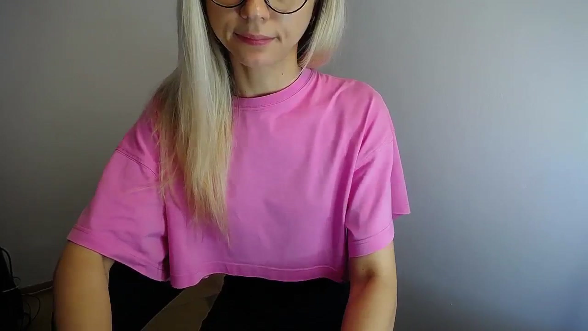 Gallery image thumbnail from Sunshine_alis's myfreecams stream on, 06/24/2024, 12:23 image 5 of 20