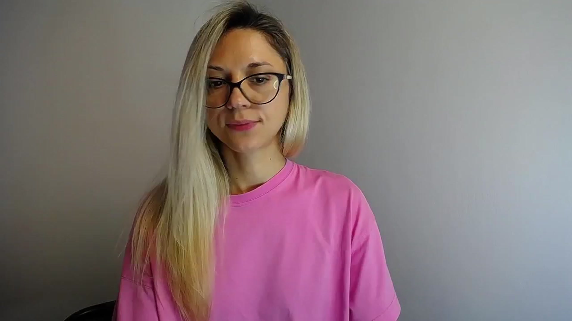 Gallery image thumbnail from Sunshine_alis's myfreecams stream on, 06/24/2024, 12:56 image 2 of 20