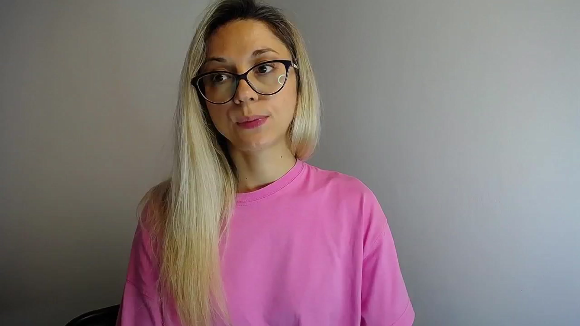 Gallery image thumbnail from Sunshine_alis's myfreecams stream on, 06/24/2024, 12:56 image 7 of 20