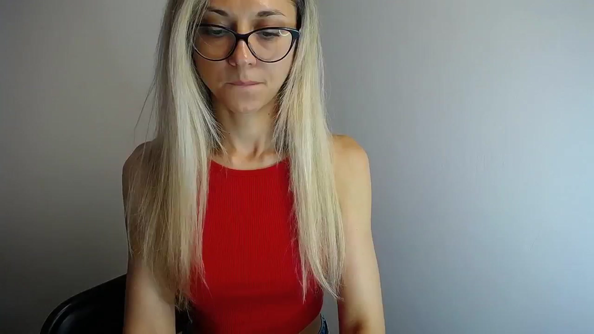 Gallery image thumbnail from Sunshine_alis's myfreecams stream on, 06/25/2024, 16:01 image 18 of 20