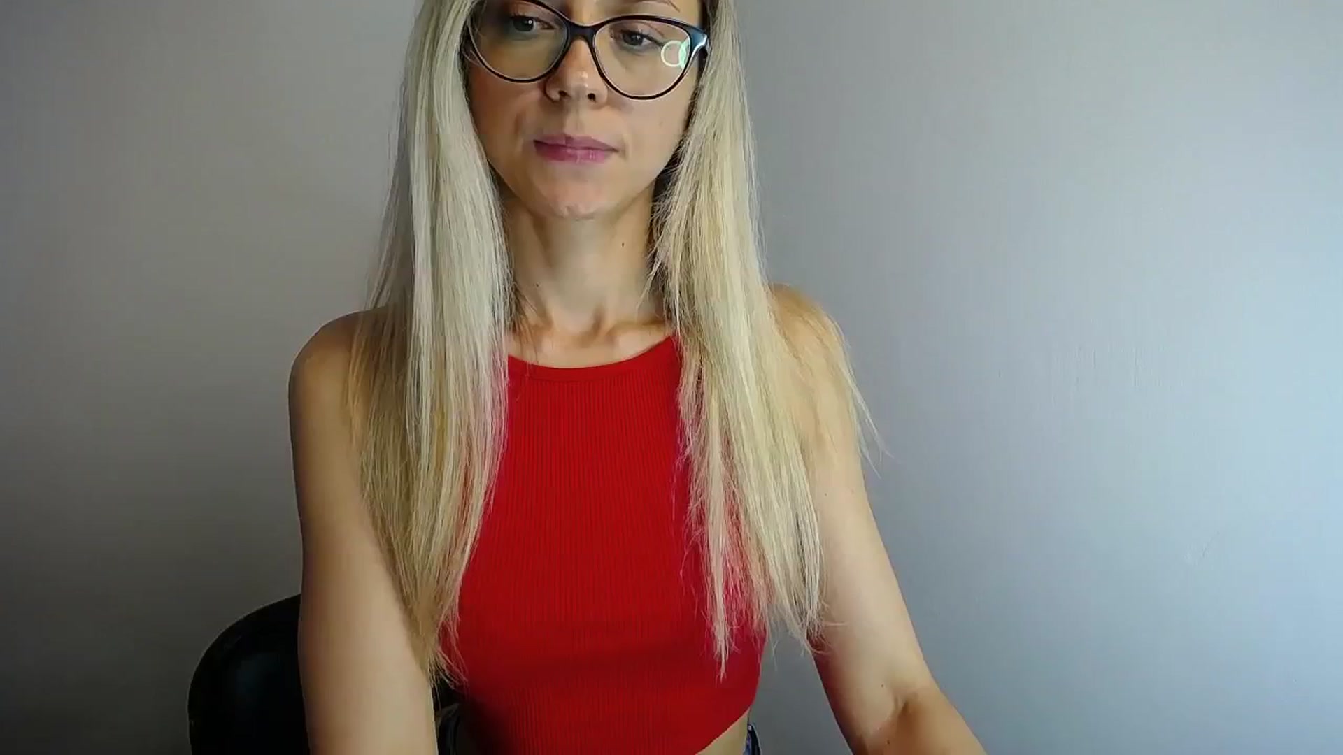 Gallery image thumbnail from Sunshine_alis's myfreecams stream on, 06/25/2024, 16:01 image 6 of 20