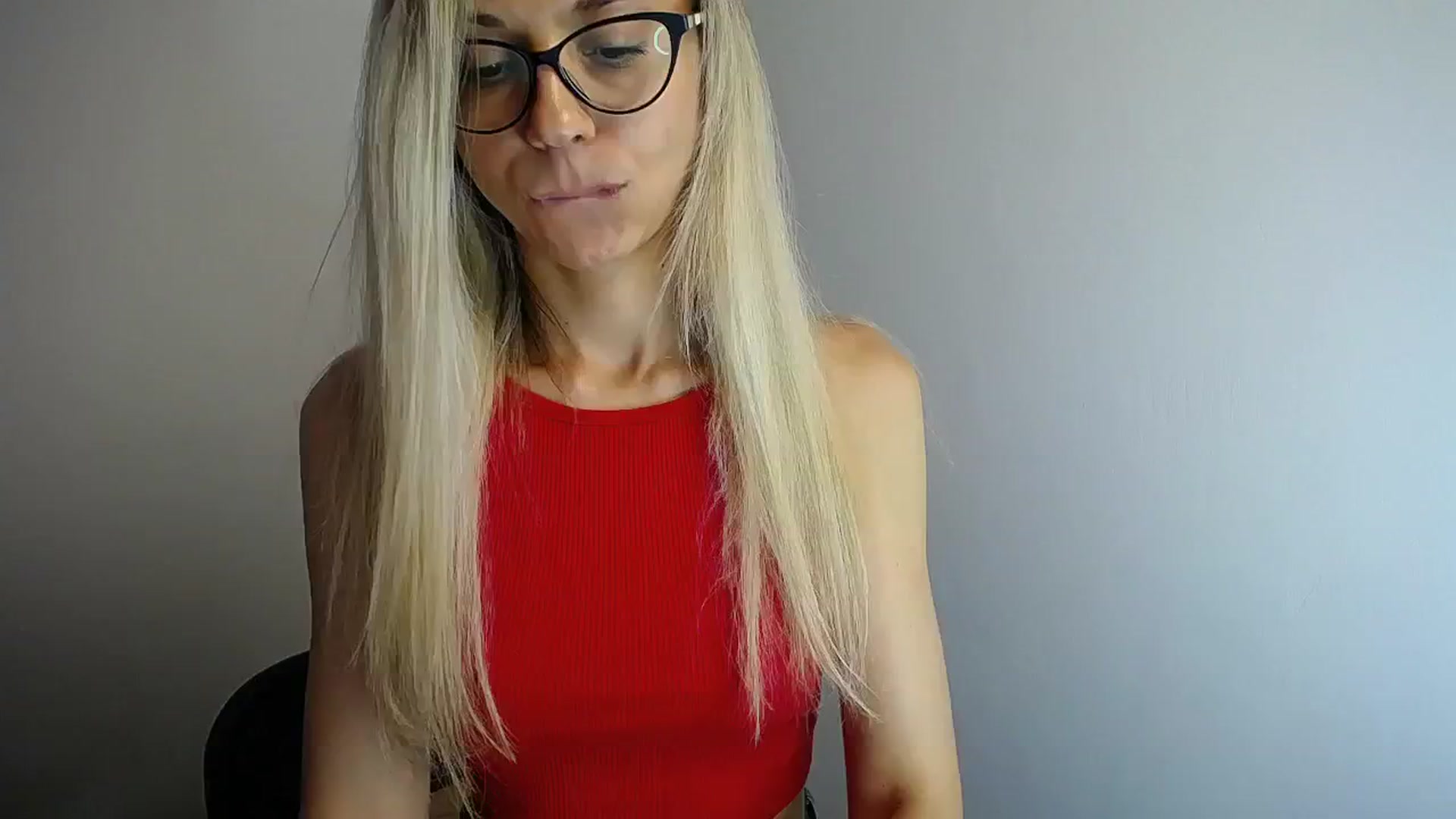 Gallery image thumbnail from Sunshine_alis's myfreecams stream on, 06/25/2024, 16:01 image 13 of 20