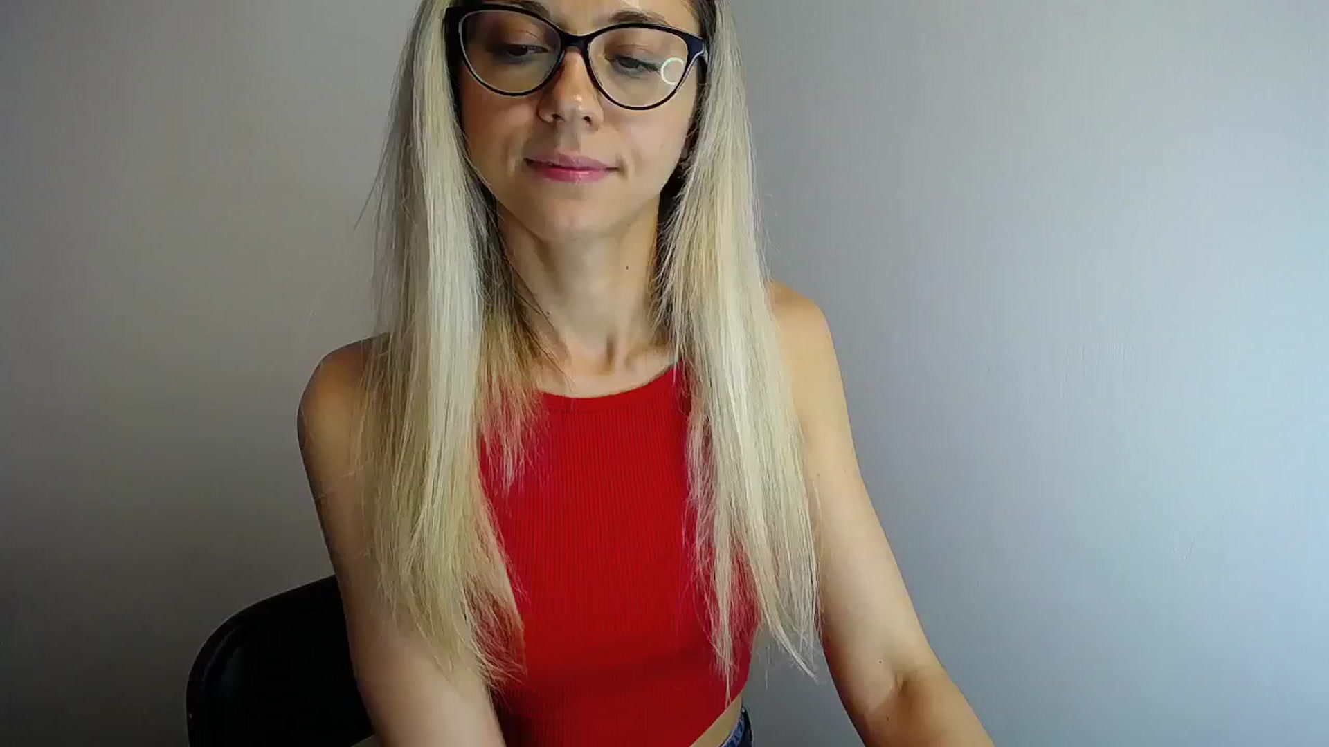 Gallery image thumbnail from Sunshine_alis's myfreecams stream on, 06/25/2024, 16:01 image 15 of 20