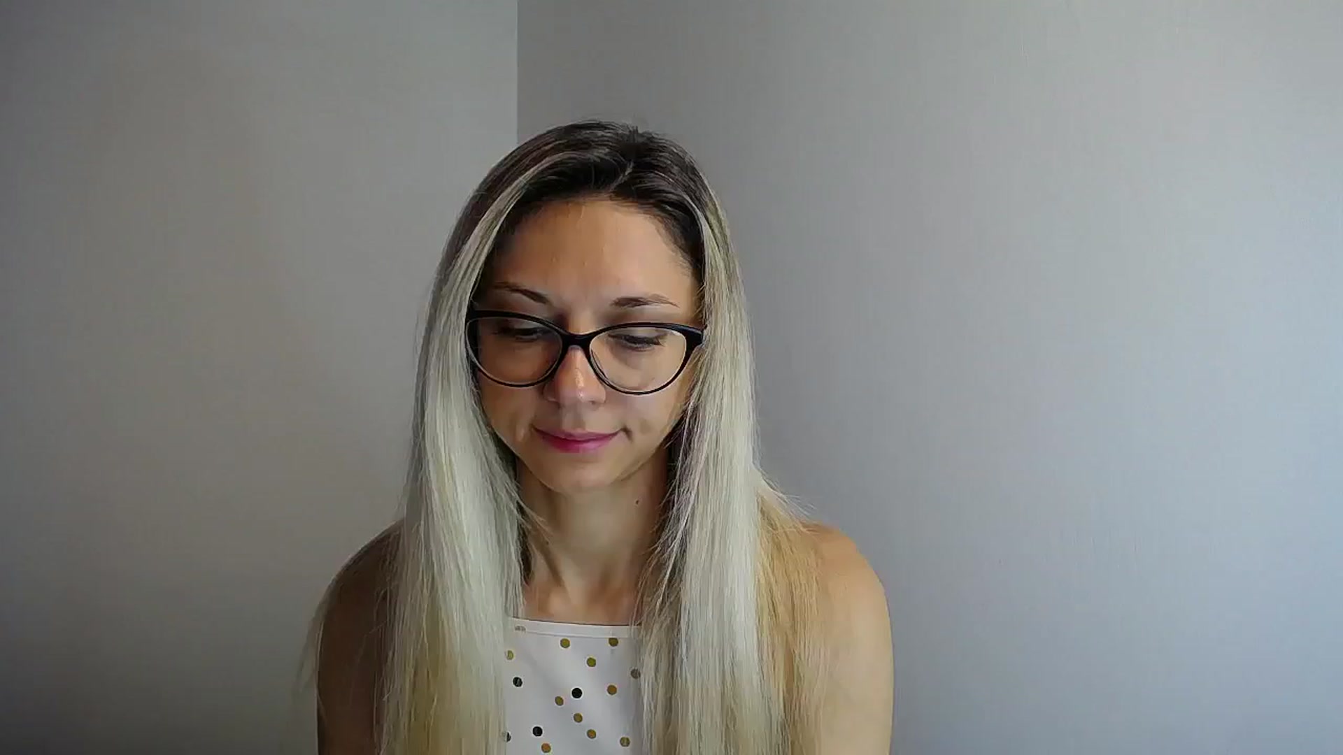 Gallery image thumbnail from Sunshine_alis's myfreecams stream on, 06/26/2024, 14:09 image 9 of 20