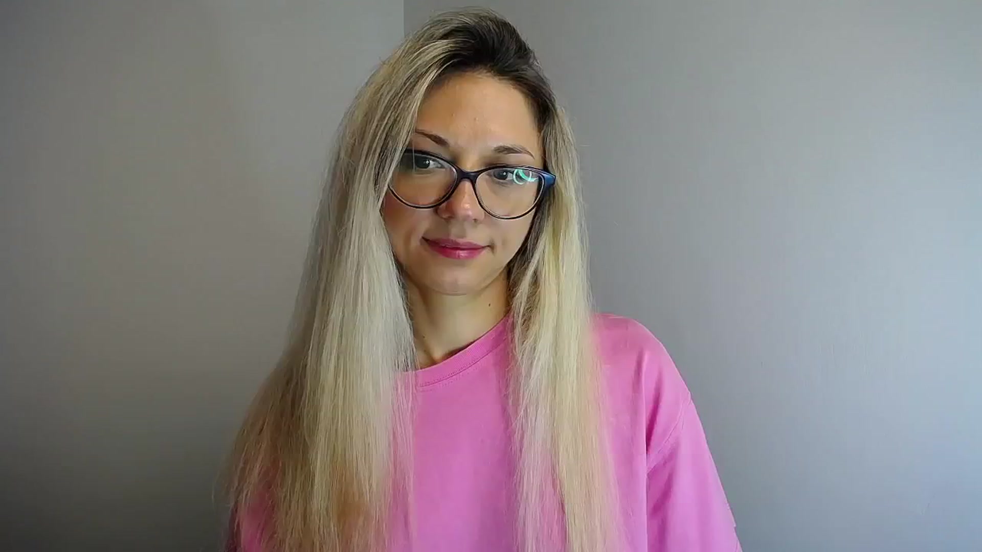 Gallery image thumbnail from Sunshine_alis's myfreecams stream on, 06/27/2024, 09:48 image 10 of 20