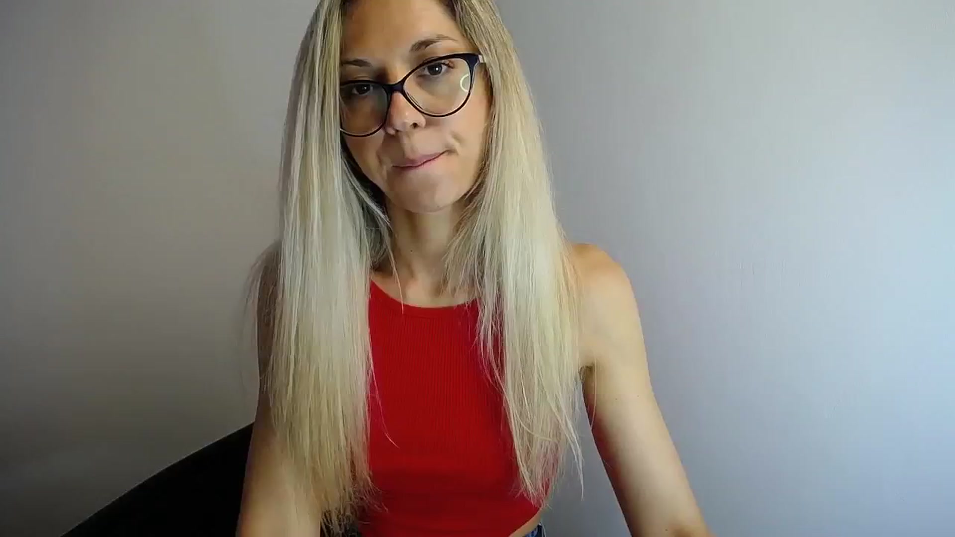 Gallery image thumbnail from Sunshine_alis's myfreecams stream on, 06/27/2024, 11:40 image 17 of 20