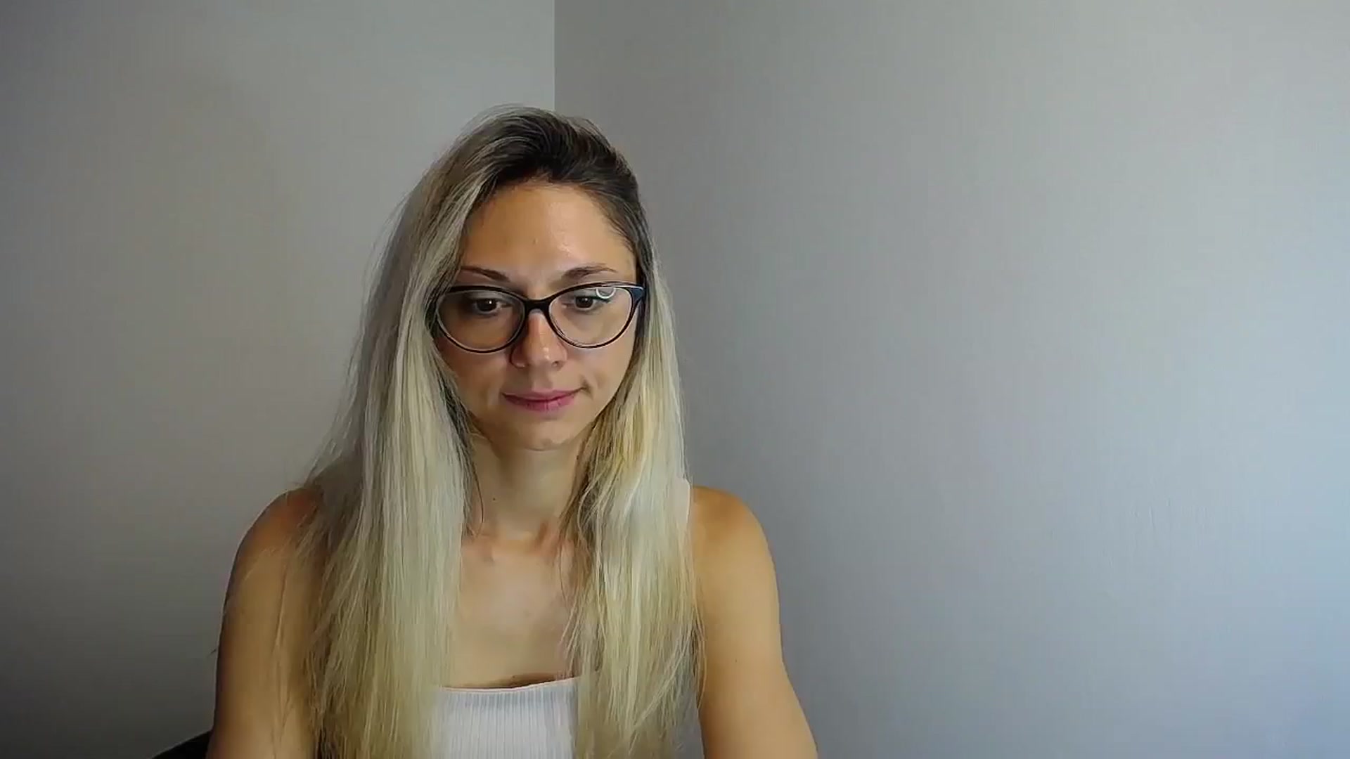 Gallery image thumbnail from Sunshine_alis's myfreecams stream on, 06/28/2024, 11:57 image 5 of 20