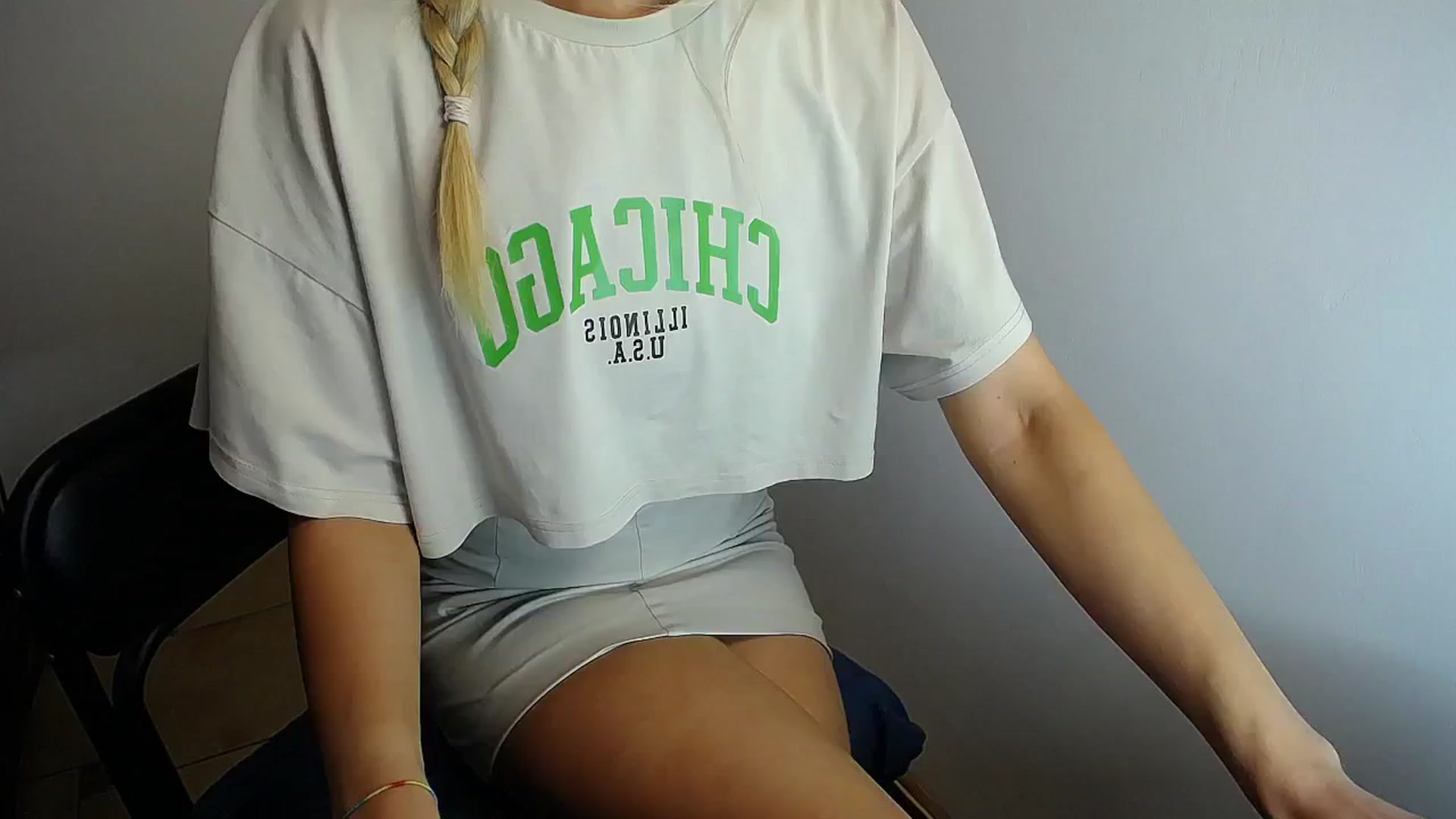 Gallery image thumbnail from Sunshine_alis's myfreecams stream on, 06/29/2024, 16:29 image 4 of 20