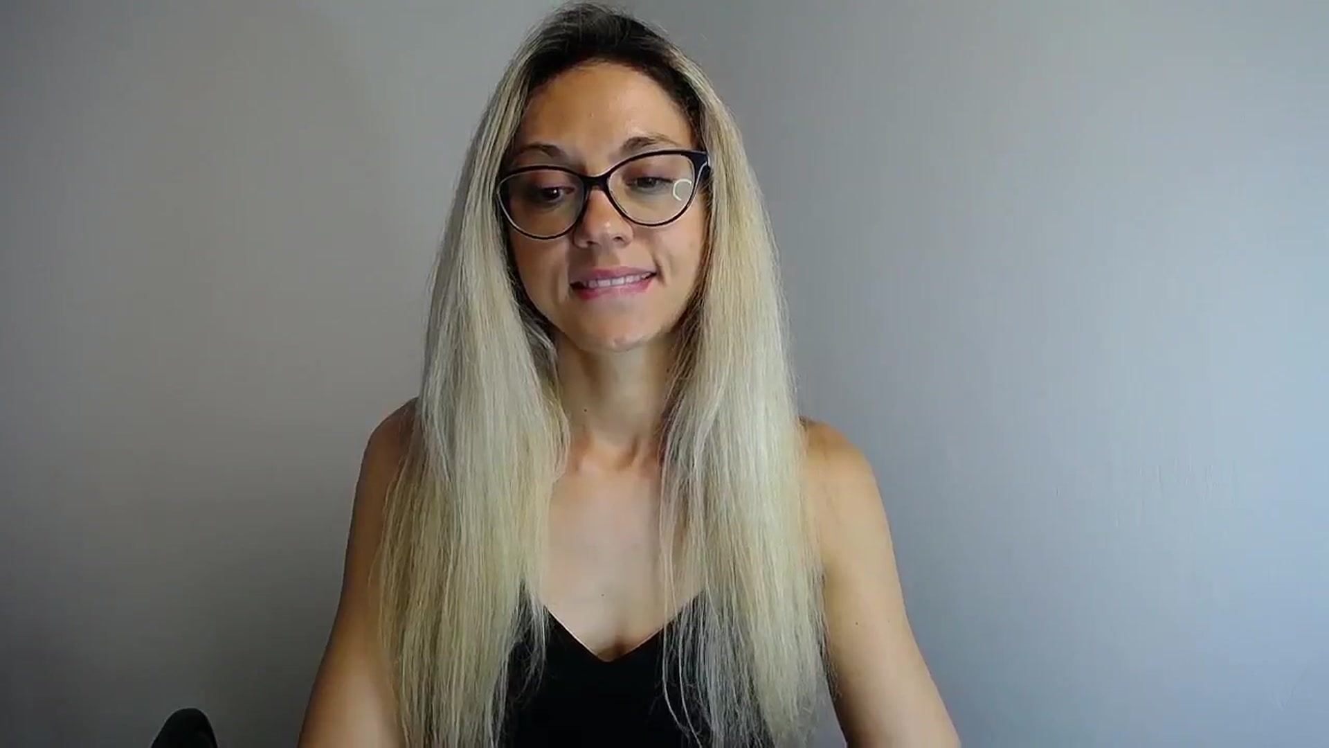 Gallery image thumbnail from Sunshine_alis's myfreecams stream on, 06/30/2024, 17:52 image 9 of 20