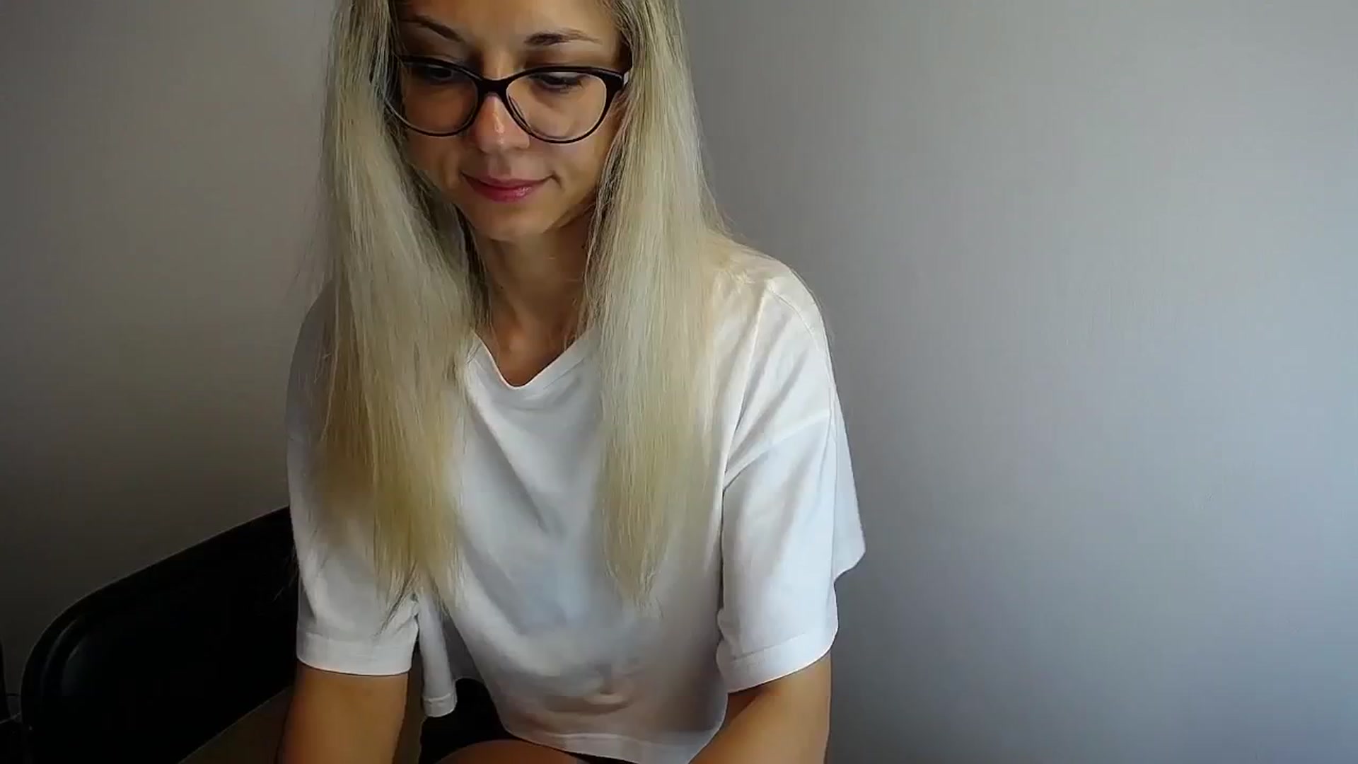 Gallery image thumbnail from Sunshine_alis's myfreecams stream on, 07/01/2024, 11:22 image 3 of 20