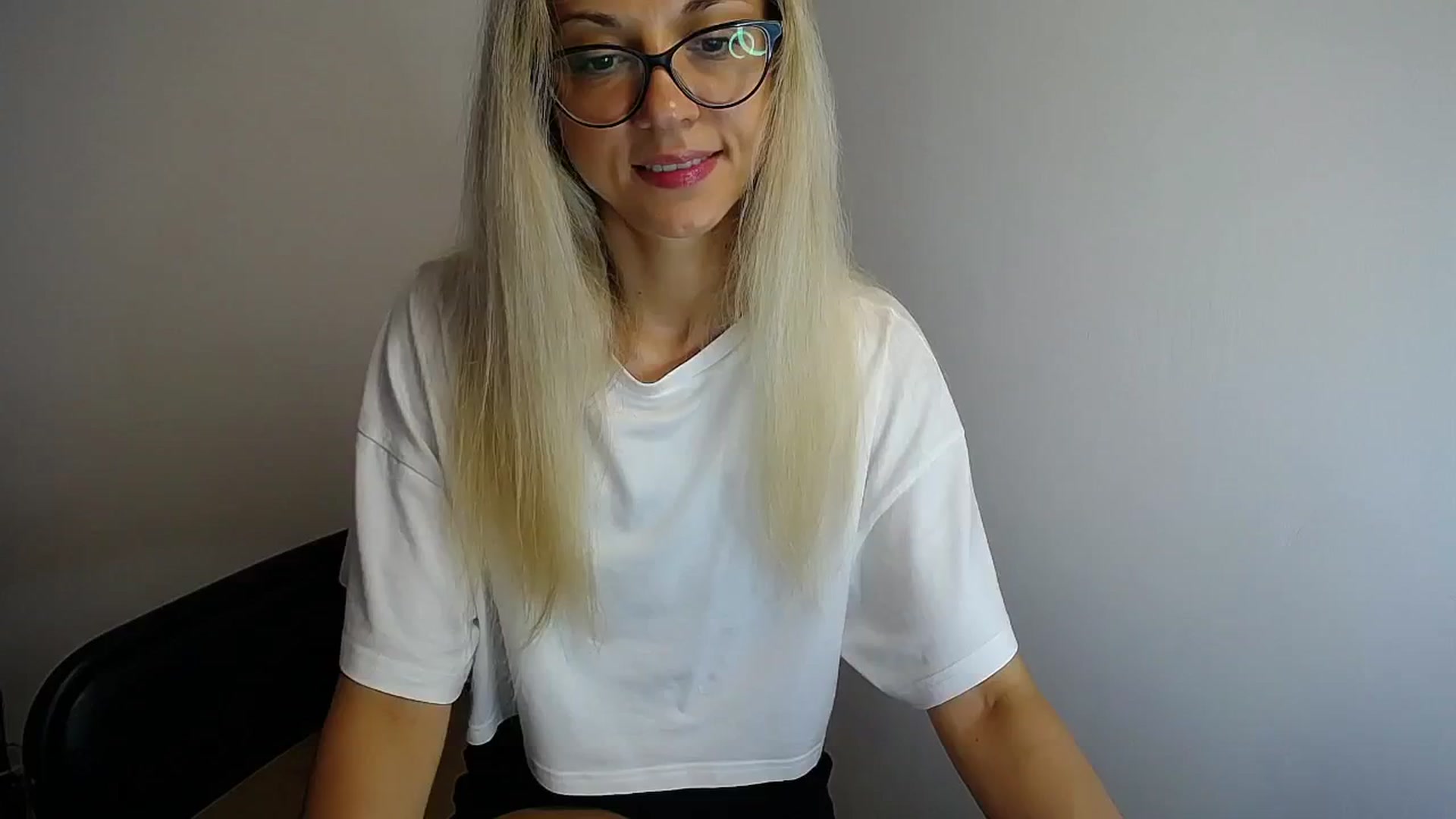 Gallery image thumbnail from Sunshine_alis's myfreecams stream on, 07/01/2024, 11:22 image 4 of 20